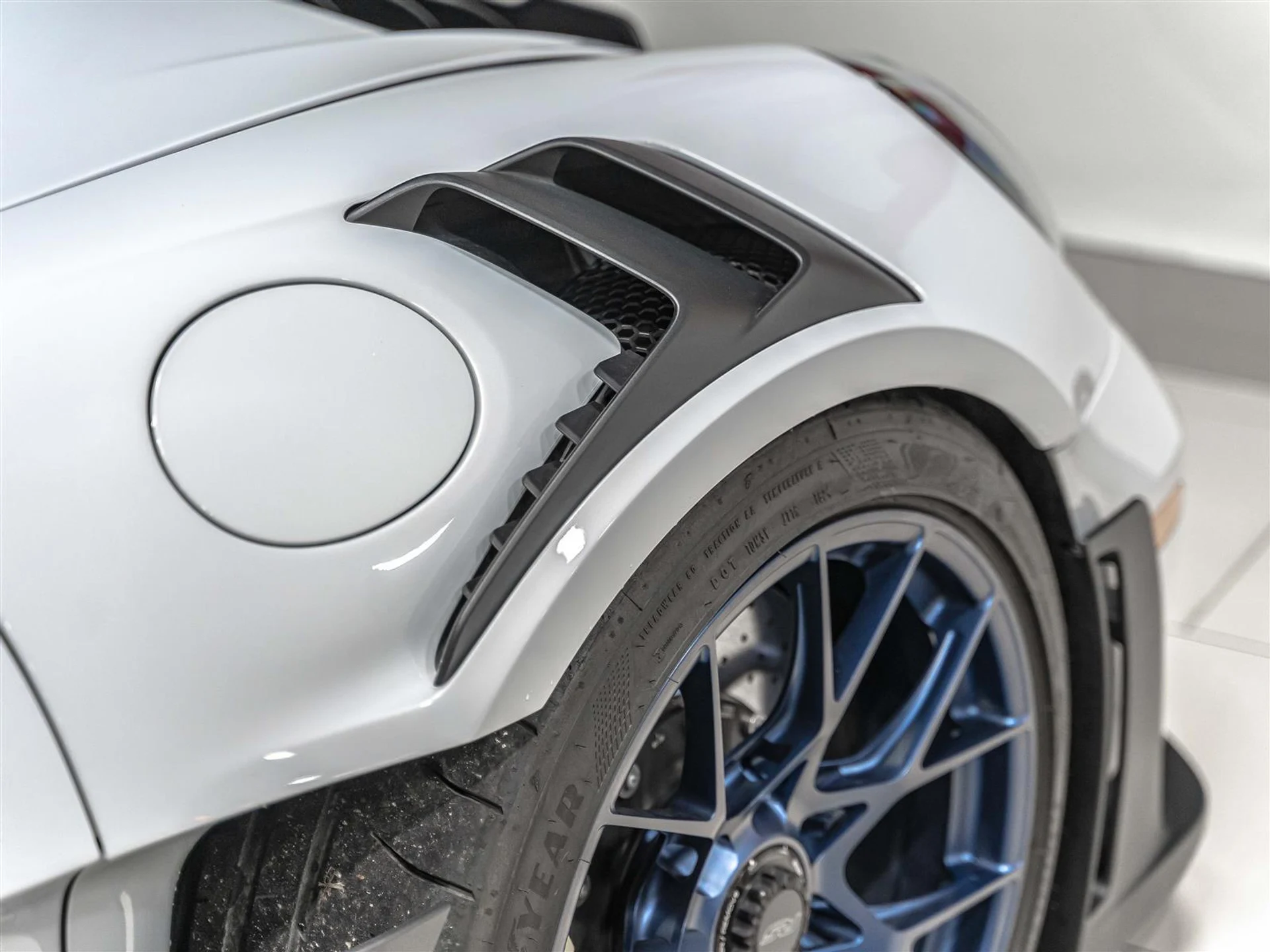 mph021_3245805474_469faf84_a2e4_4a62_b225_14177dada102_102f7e61ff