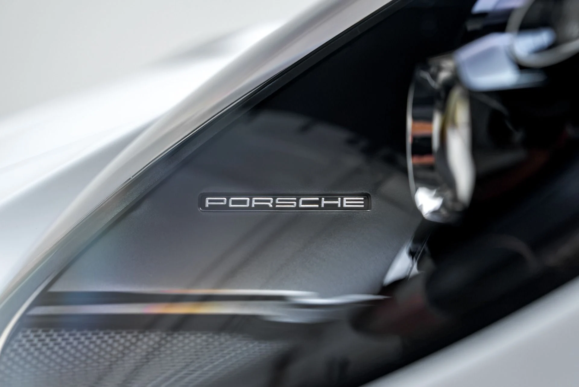 mph021_3246852189_Used_2022_Porsche_911_GT_3_1787159828_0afc023c76