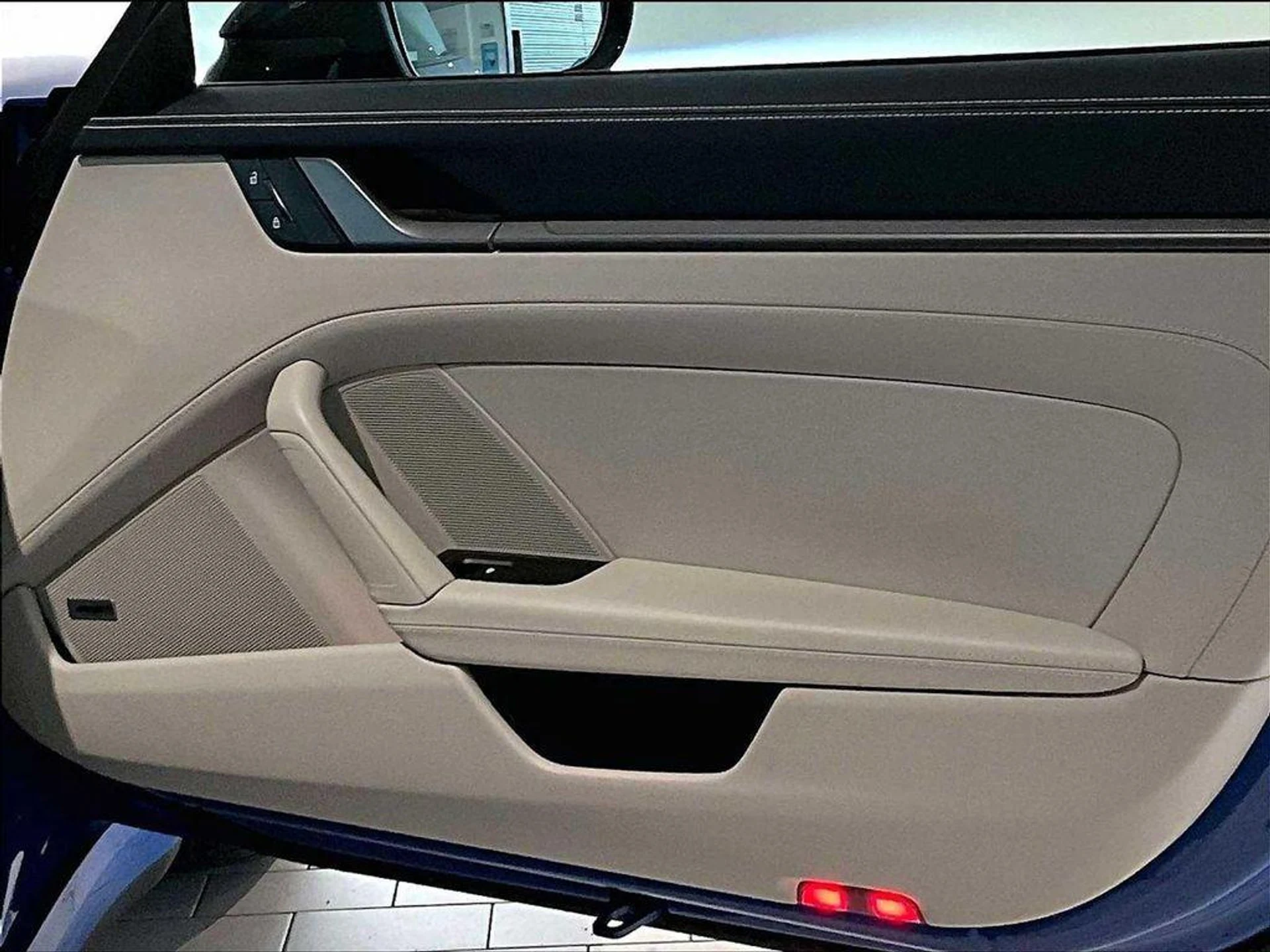 mph021_3249989085_U4_Ak_R_Bd_C_Pr5_Zug3_C_Yn_BW_8mq_CC_2s_ee7f6b3fbb