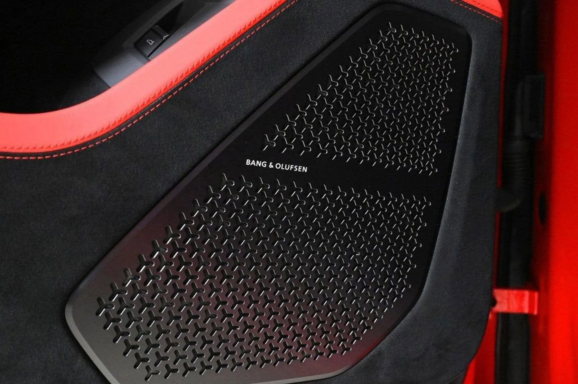 mph021_3256760246_554d4426525a42c49821f6974d18f256_29ba7c1299