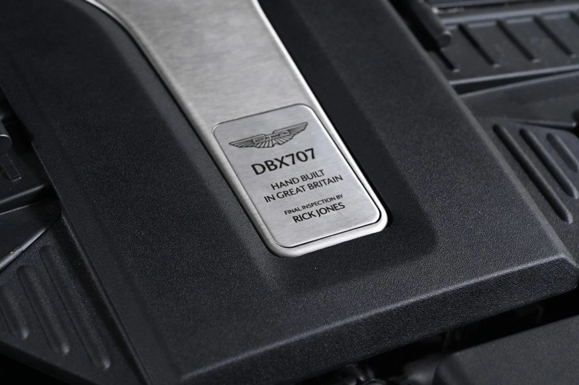 mph021_3257970905_new_2026_aston_martin_dbx_707awd_11350_22969436_21_1024_94aad9a56b