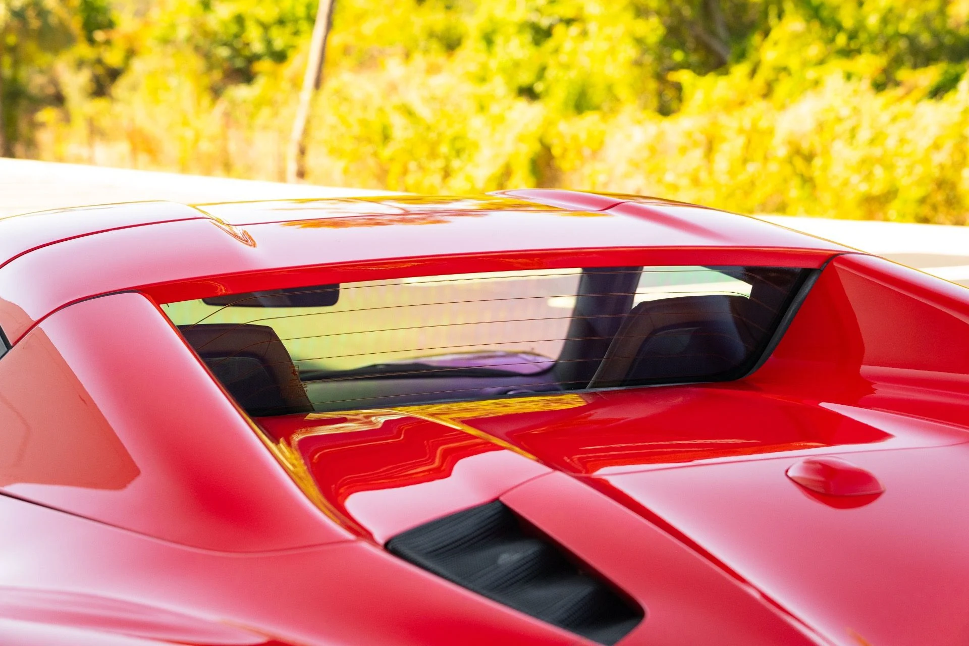 mph021_3262834919_Used_2017_Ferrari_488_Spider_1771886978_a5dfc2b420