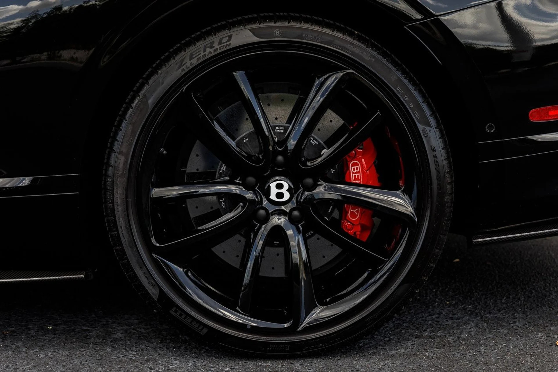 mph021_3264713429_c1c4789b6e6f9928b2a0dbc99ee46283x_c97b5d64e3