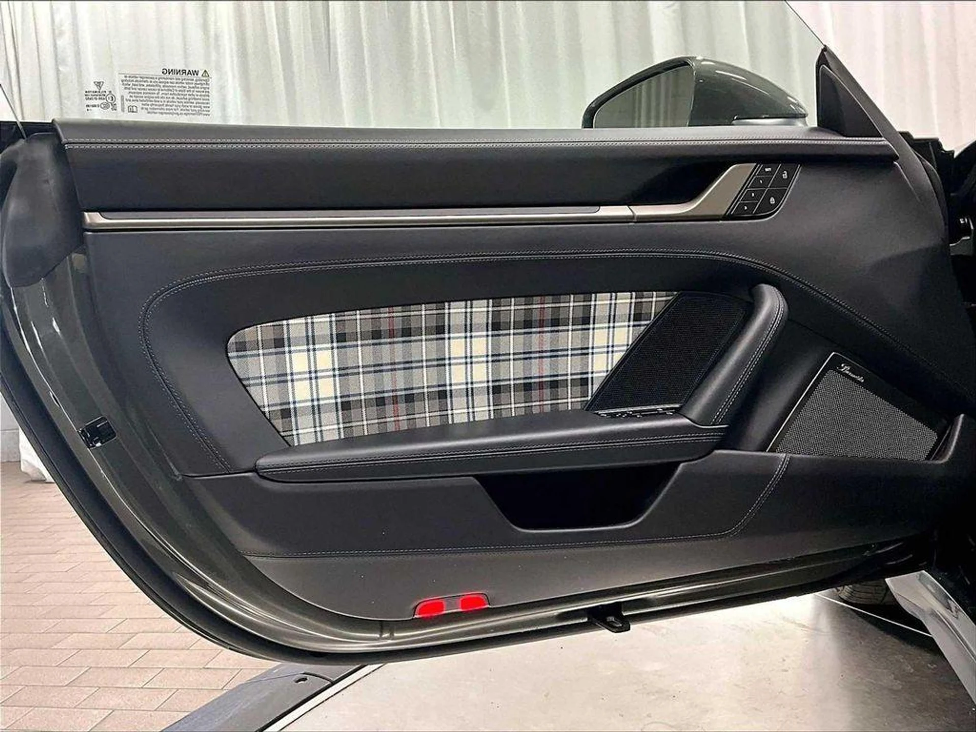 mph021_3265101955_Ev_B_Flesin4_HVCFT_3_SU_Fy_Ymt9_NCQ_1abc0a2afd