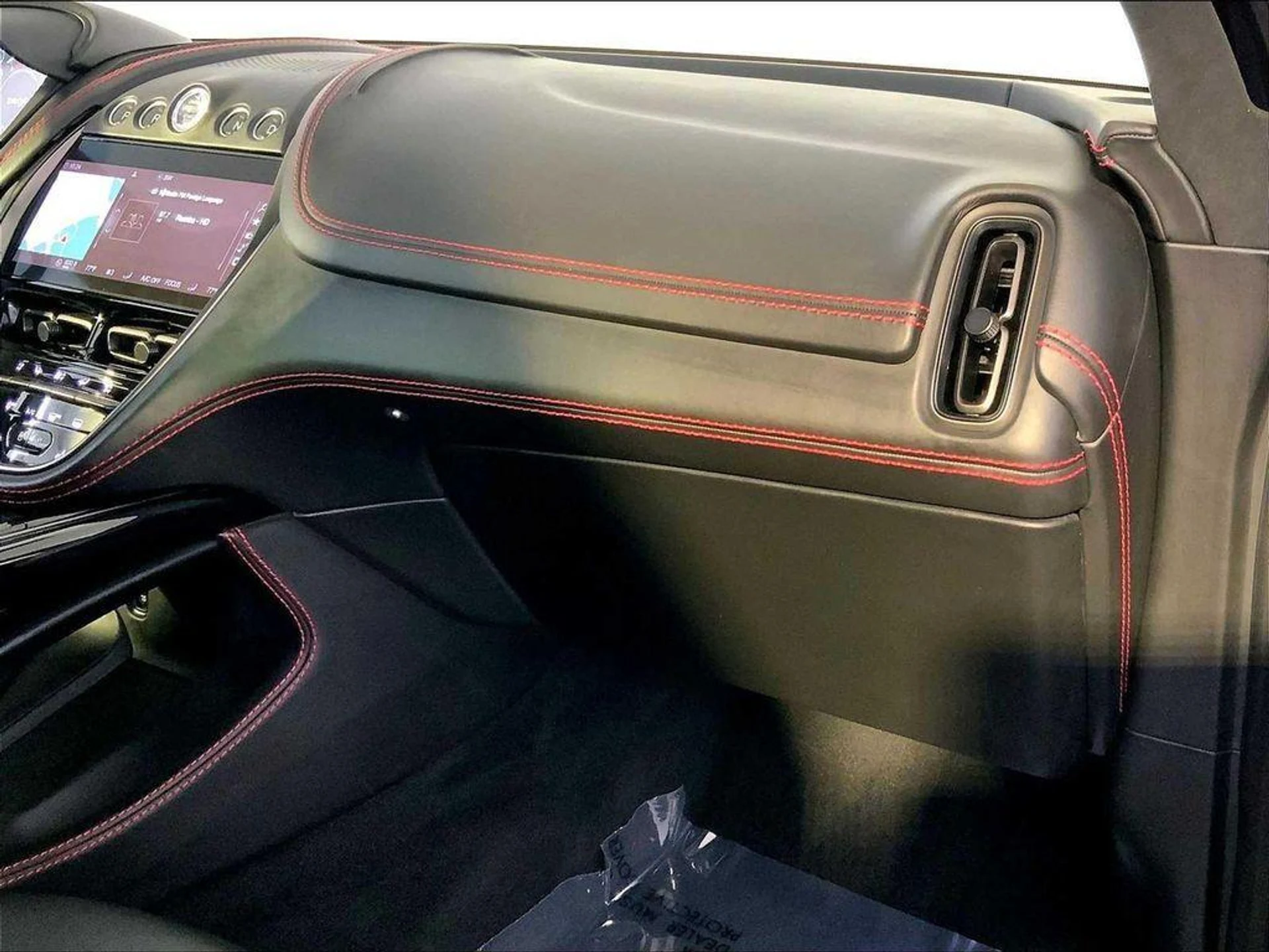 mph021_3268653535_Qx_Cafrv_WT_Am_s_HZD_7_Sqfi_Nf3_LMM_b6ba1c922e