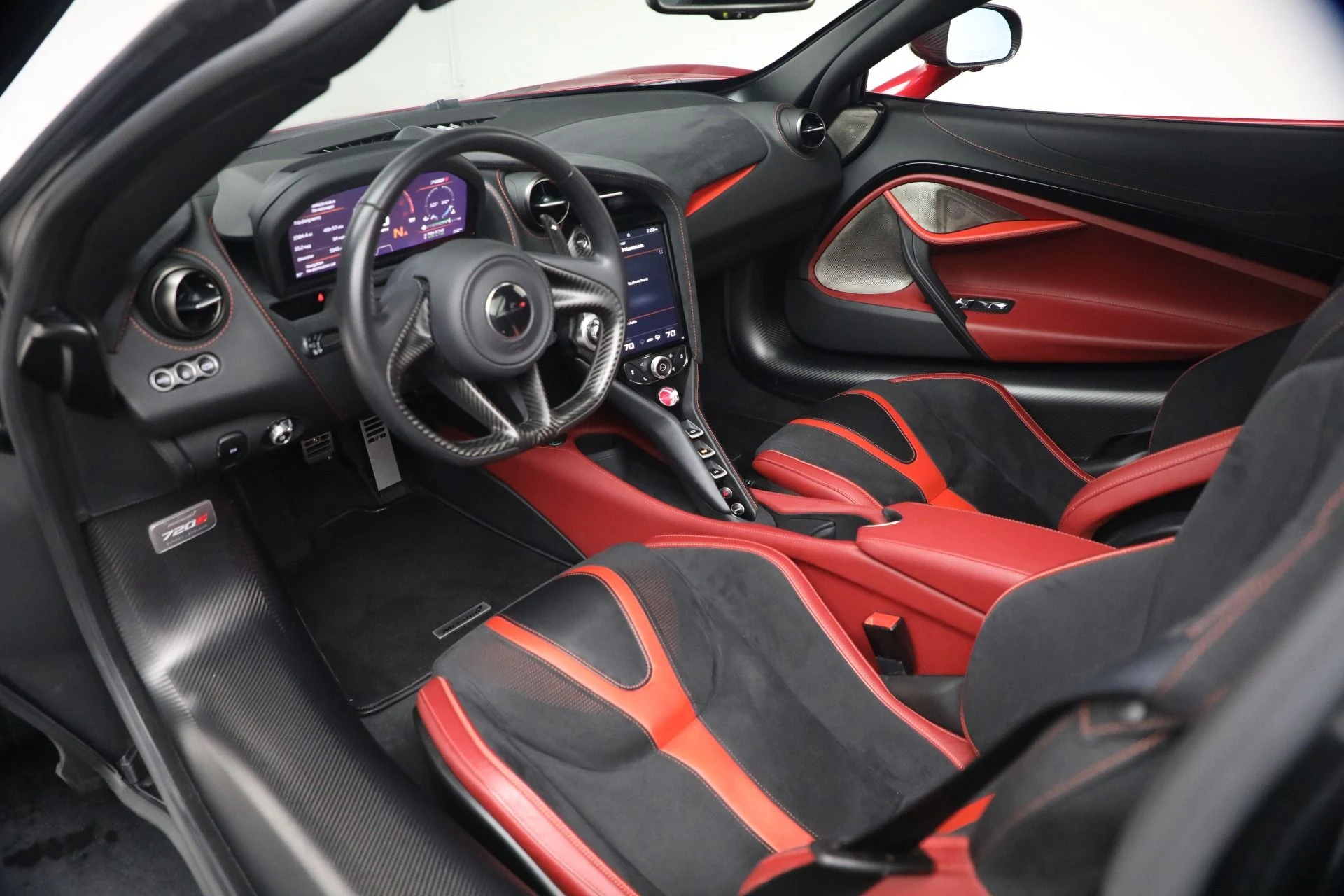 mph021_3268663590_Used_2019_Mc_Laren_720_S_Performance_090bf7483f