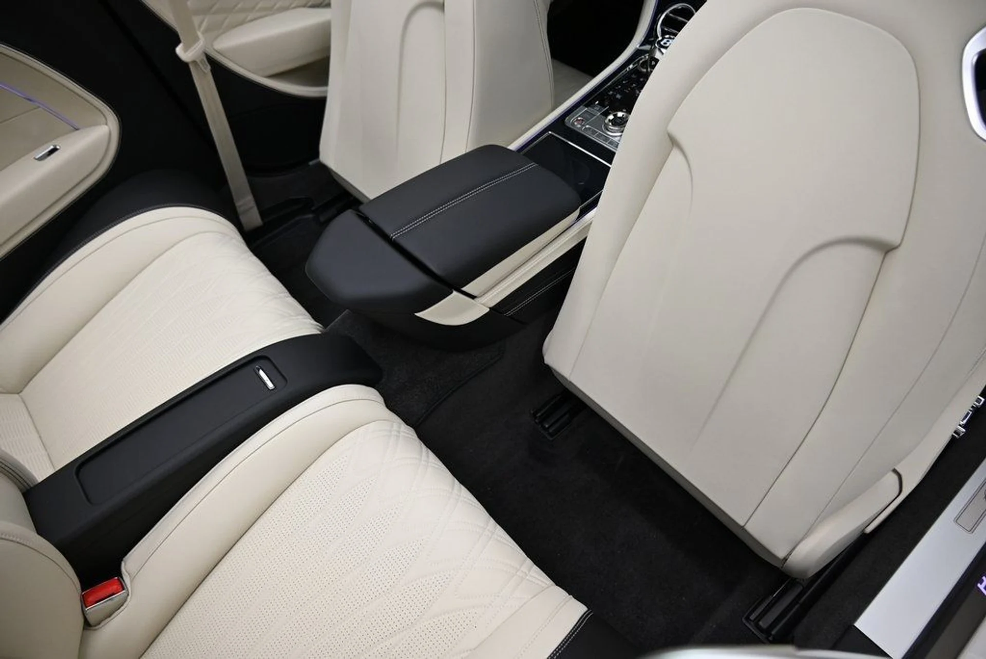 mph021_3273794475_834d633bb5203ed6e9c4408c6e128882_6e0176ba28