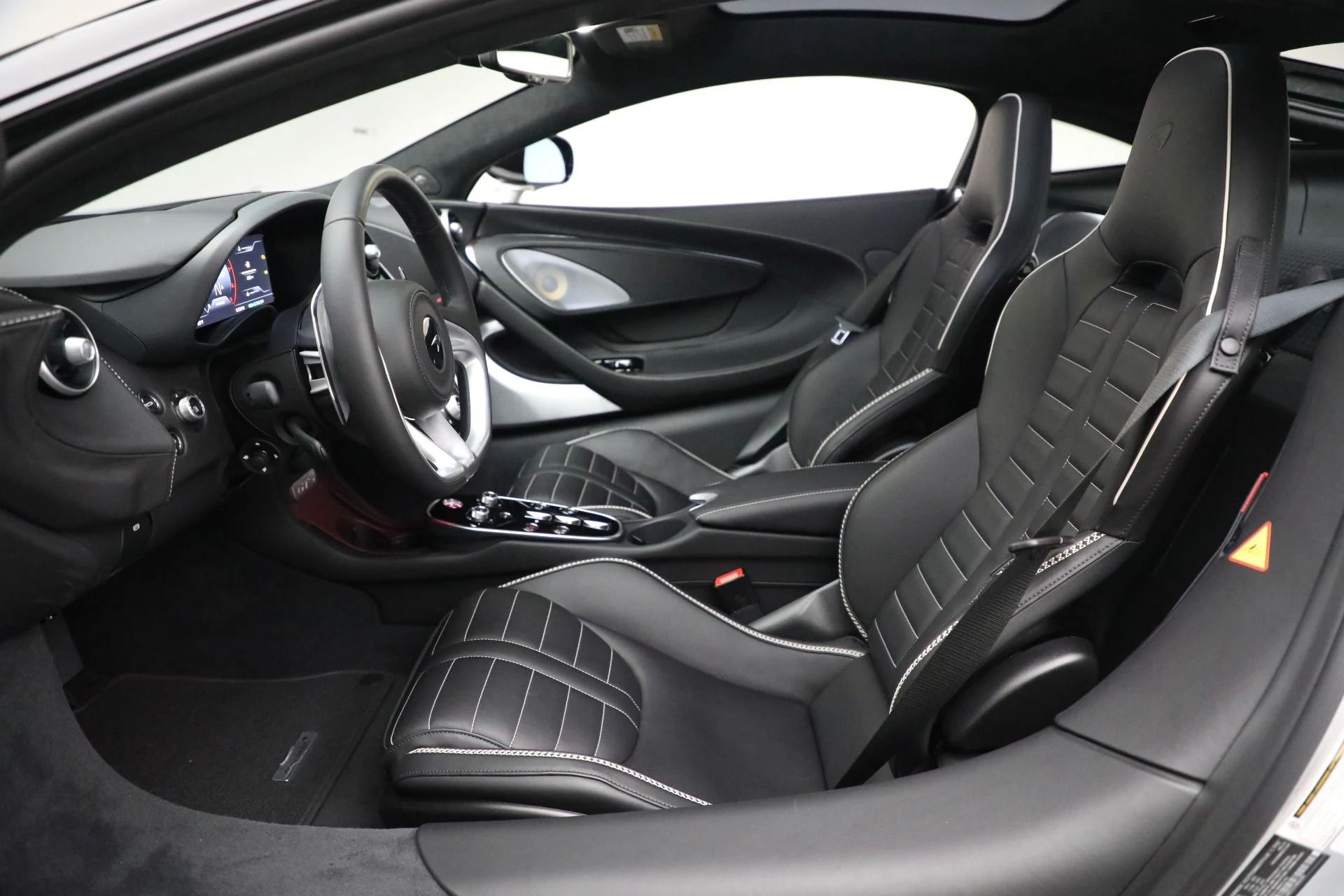 mph021_3274975440_Used_2025_Mc_Laren_GTS_Tech_Lux_67a030eb9c