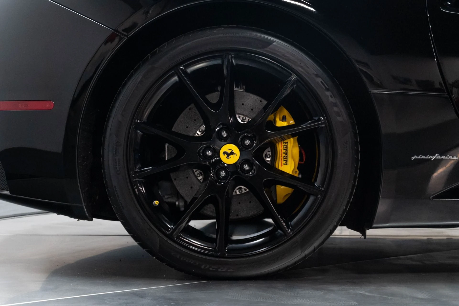 mph021_328285226_Used_2013_Ferrari_458_Spider_Base_1787598451_4e4fb4c521