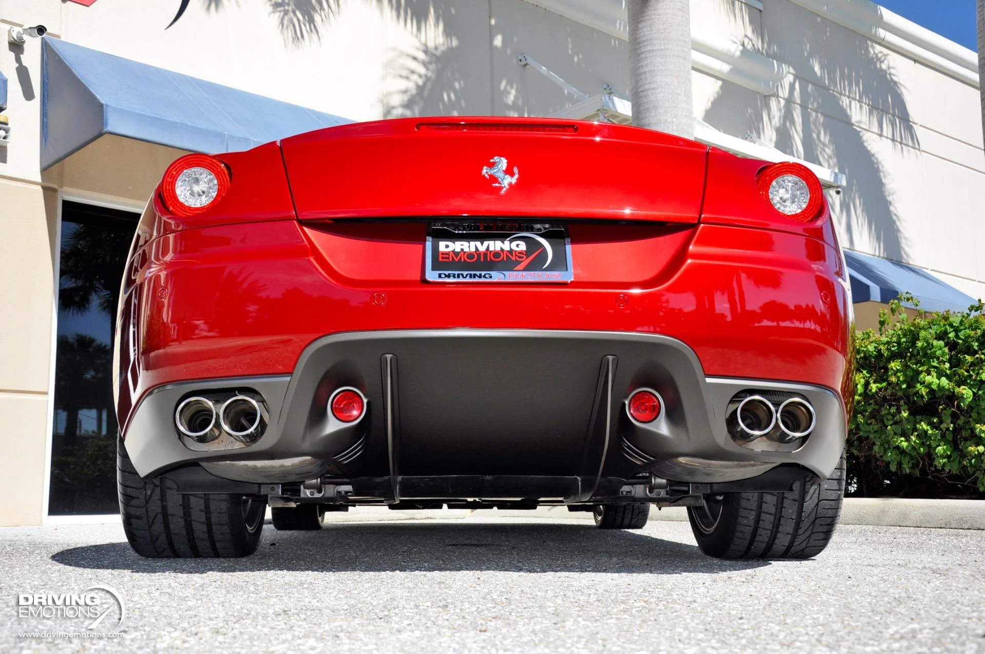 mph021_3283287269_867_p22_l_85c6cd5ef9