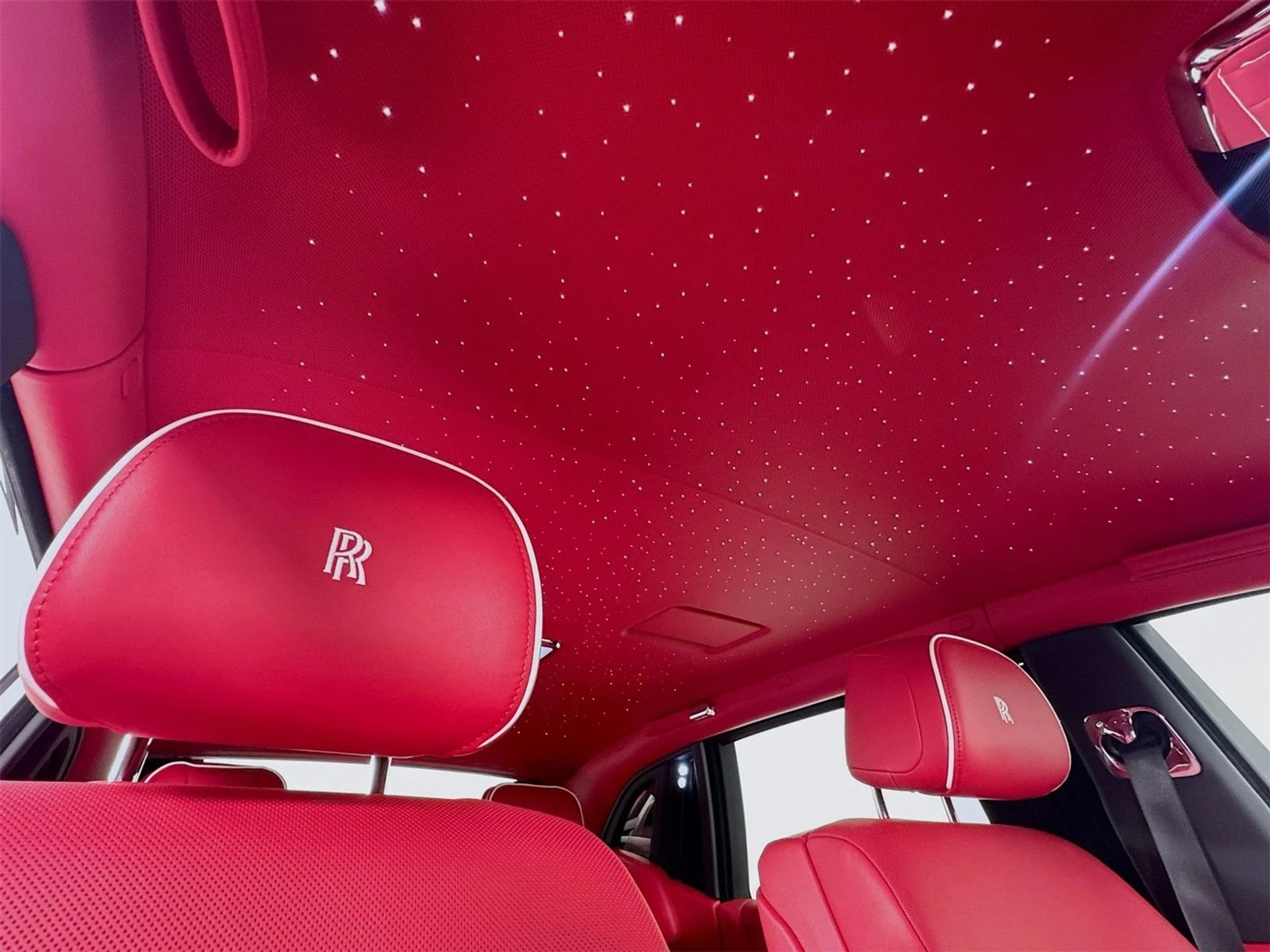 mph021_328518678_f06096544af7ac2eac7ef66614718079x_60d54a5c10