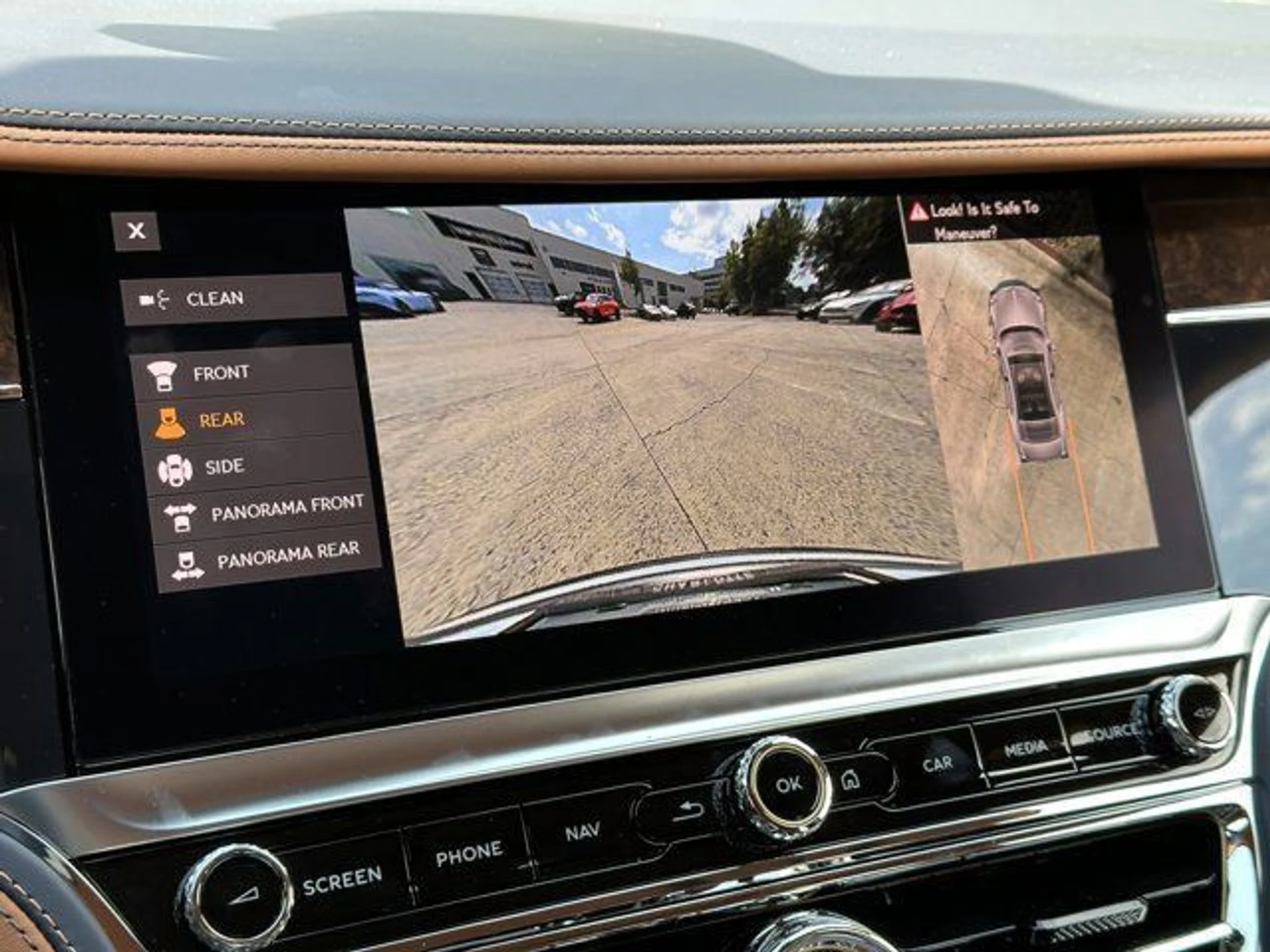 mph021_3285983777_9c352cd3319b4e28892782fc6a932fd1_3a5e399d54