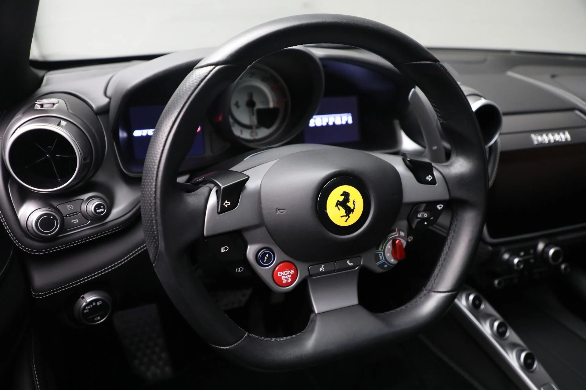 mph021_329741707_Used_2019_Ferrari_GTC_4_Lusso_1731632886_9c137fdba2