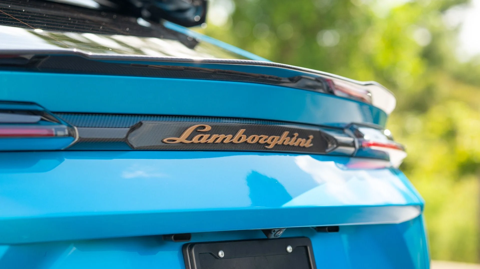 mph021_3299050369_Used_2023_Lamborghini_Urus_Performante_1750278173_0cd669a0b2