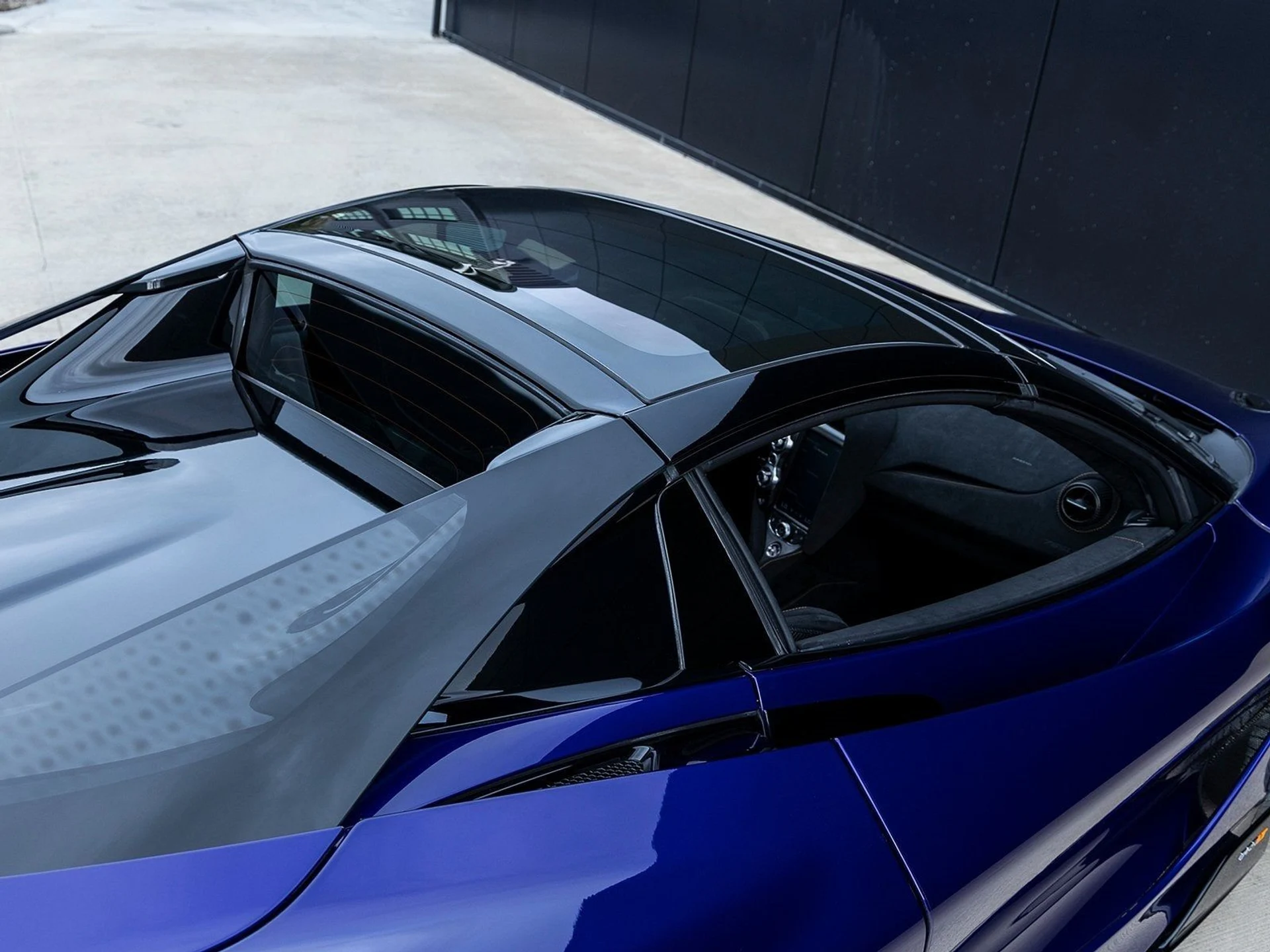 mph021_330056579_22_5ec38b5168