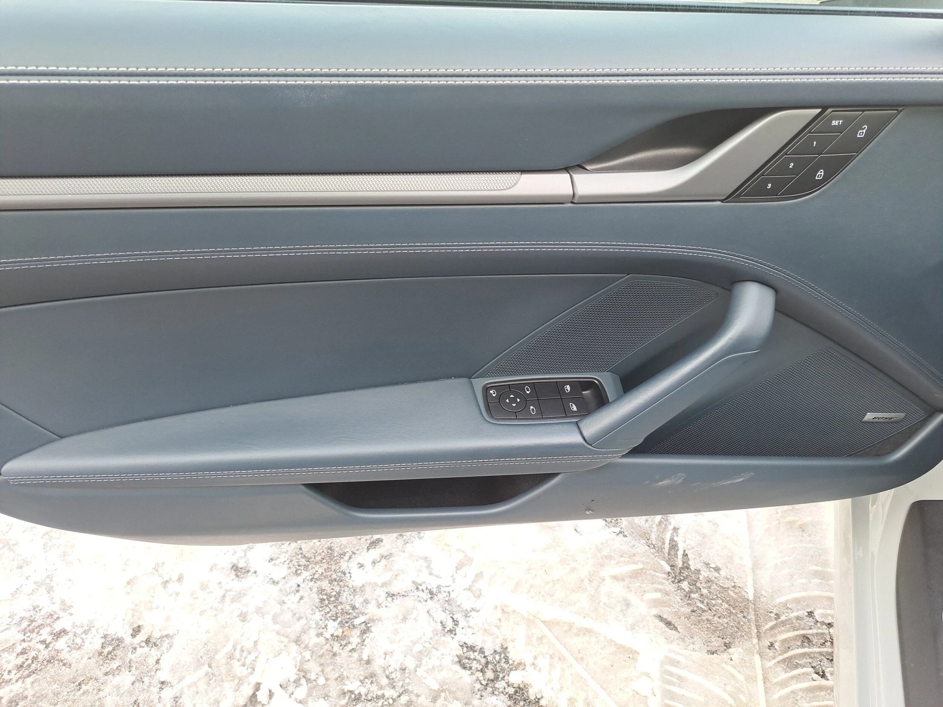 mph021_3308826319_a442bd0b5f428d120a353aa7b9af96a5x_785140818d