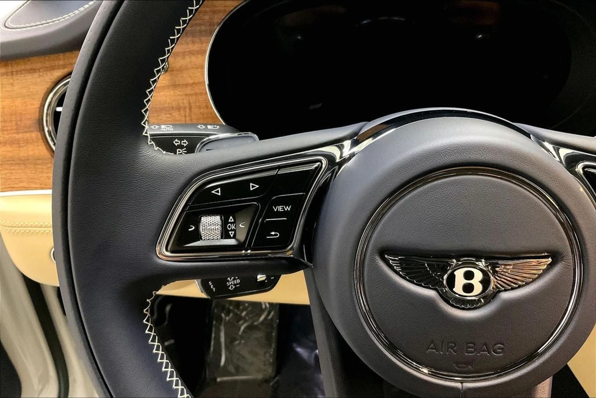 mph021_3315068735_2d44fcd6f00d2ff2a8c44193e5cf1127x_d027aa1d36