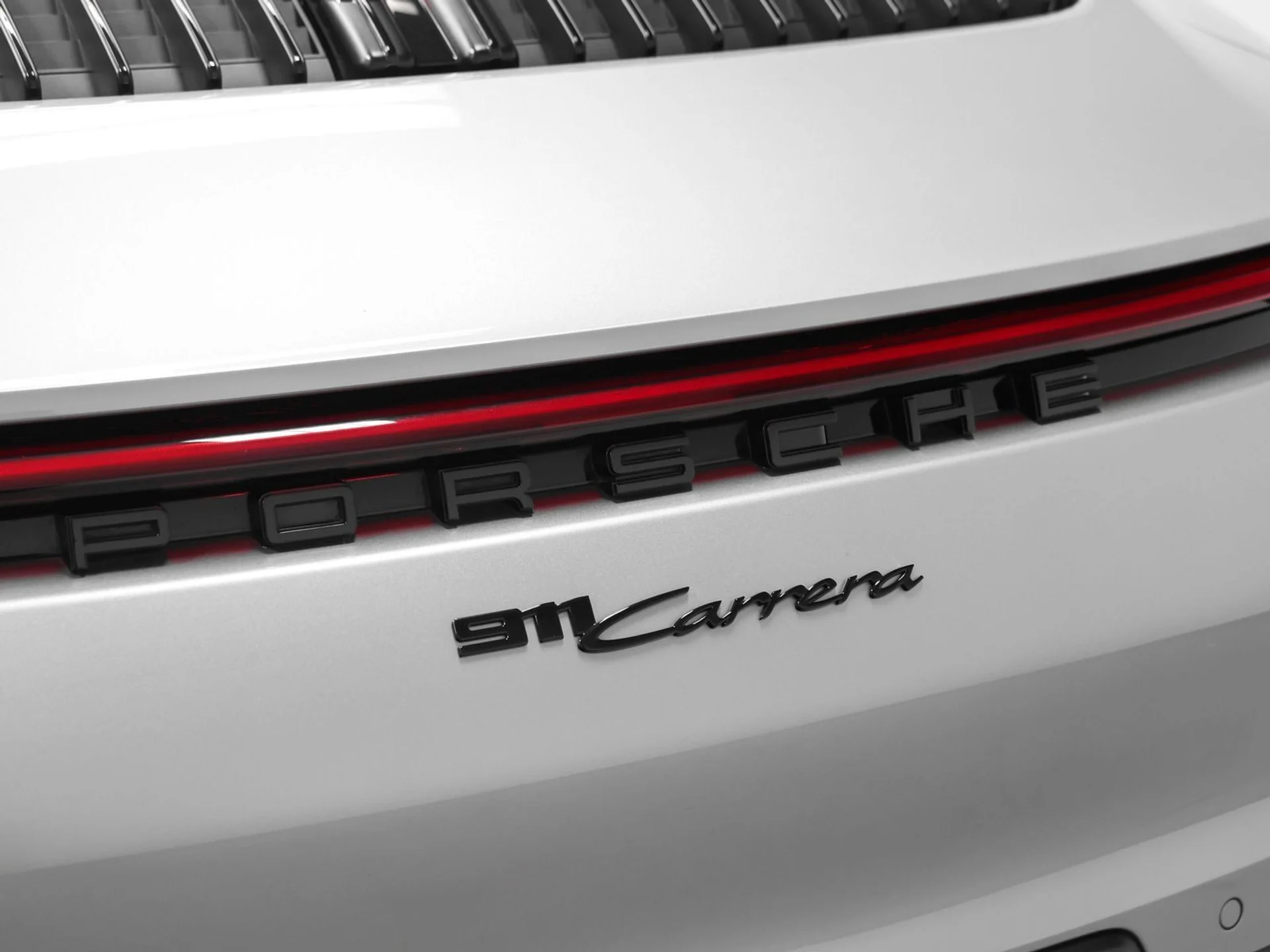 mph021_3317808699_22_035de8f8d6