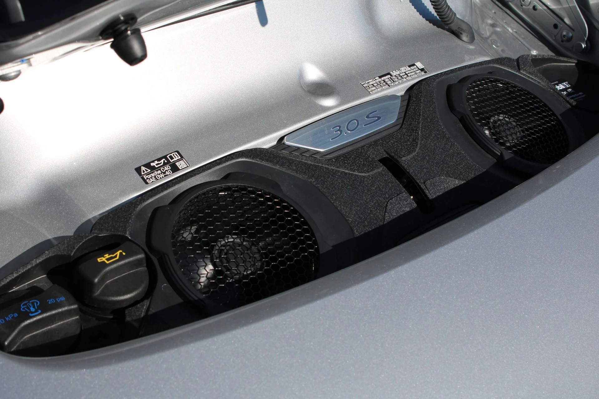 mph021_3320979374_bf2be0765c977c3ffdbcace8e541cc26_313b3acd48