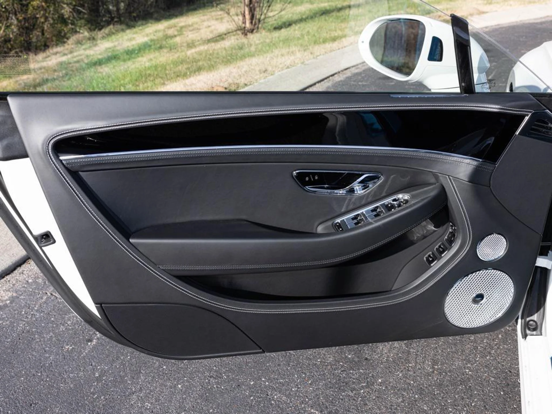 mph021_3322319682_477125128_692b3270b578948aa2d4127d_eb455b242f