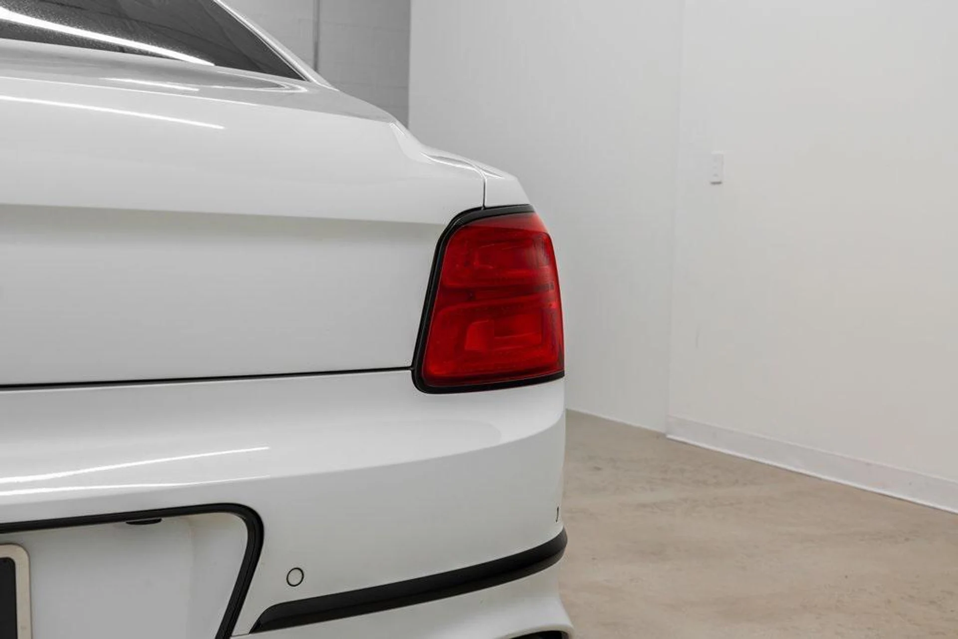 mph021_3326588029_y_A_Xh_HH_Bl_L_Mv5uhr_Kwykj_KB_Aj_Y_76f0451032