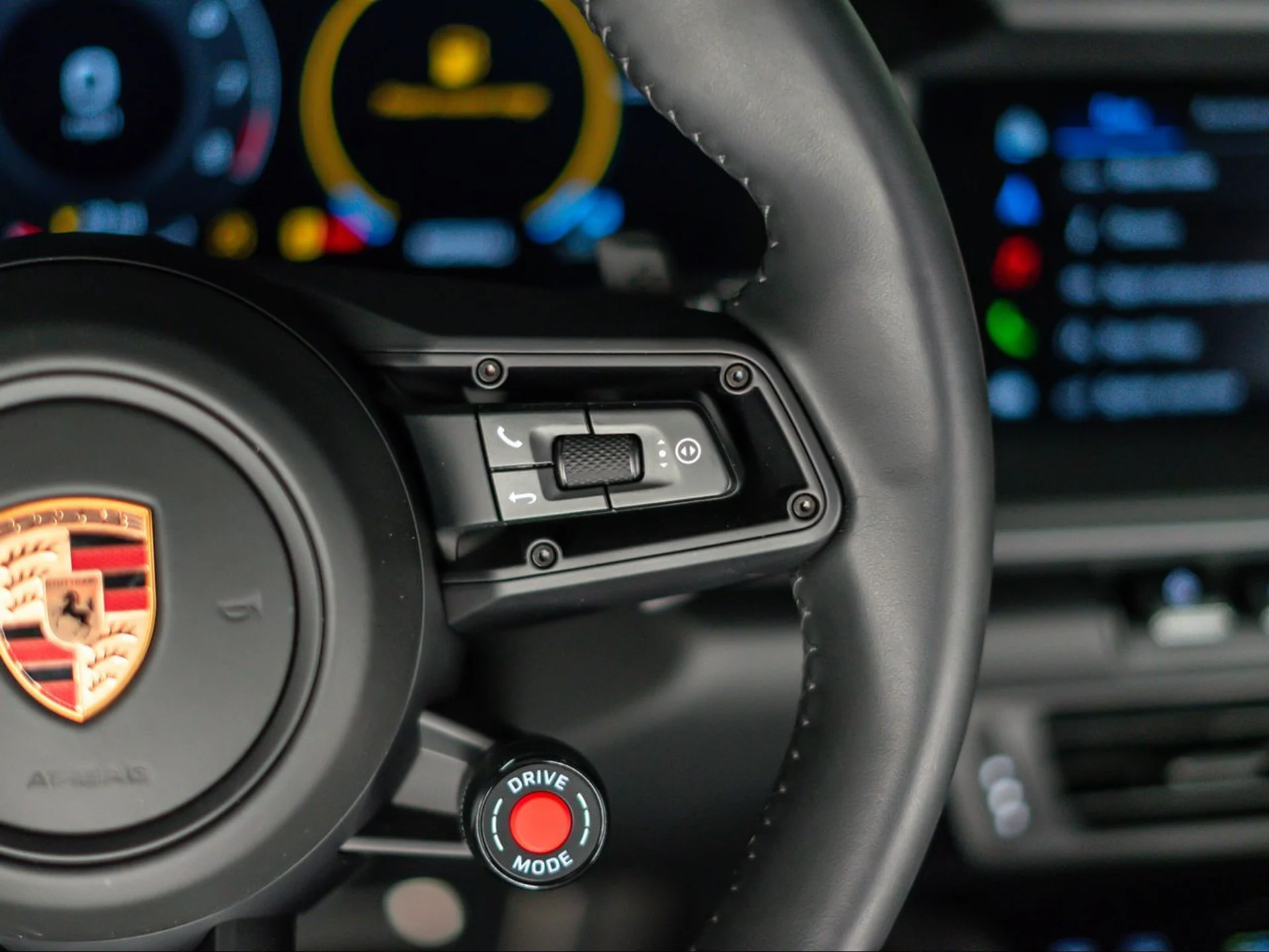 mph021_3329041574_f804eb6ddf2dbed5b951d1c20ac82f8c_5c37727955