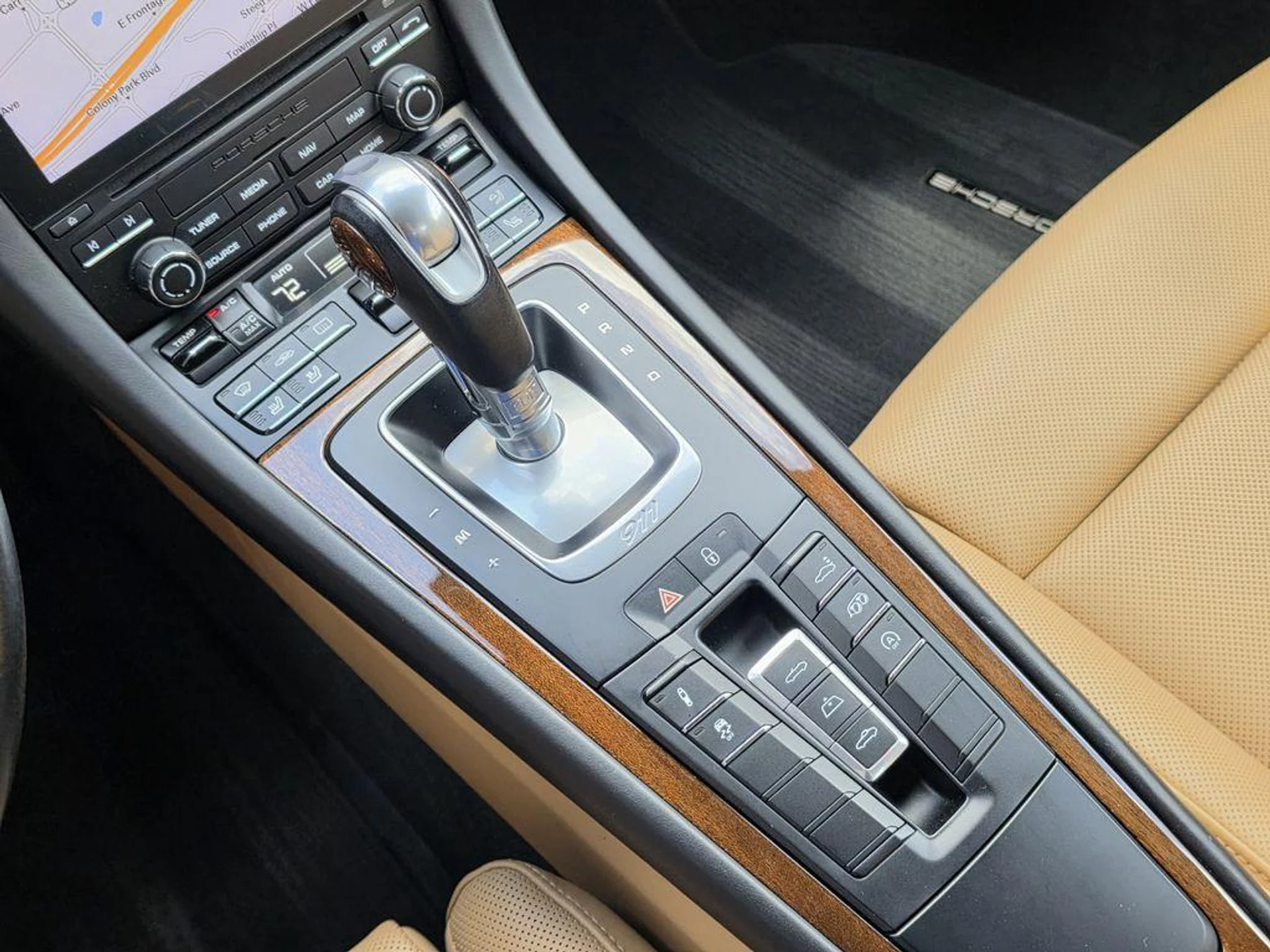 mph021_3331372989_g_D8_SO_Dej_k1b4h0_C_Idm6_H_Vrb5g_E_8155cf5e77