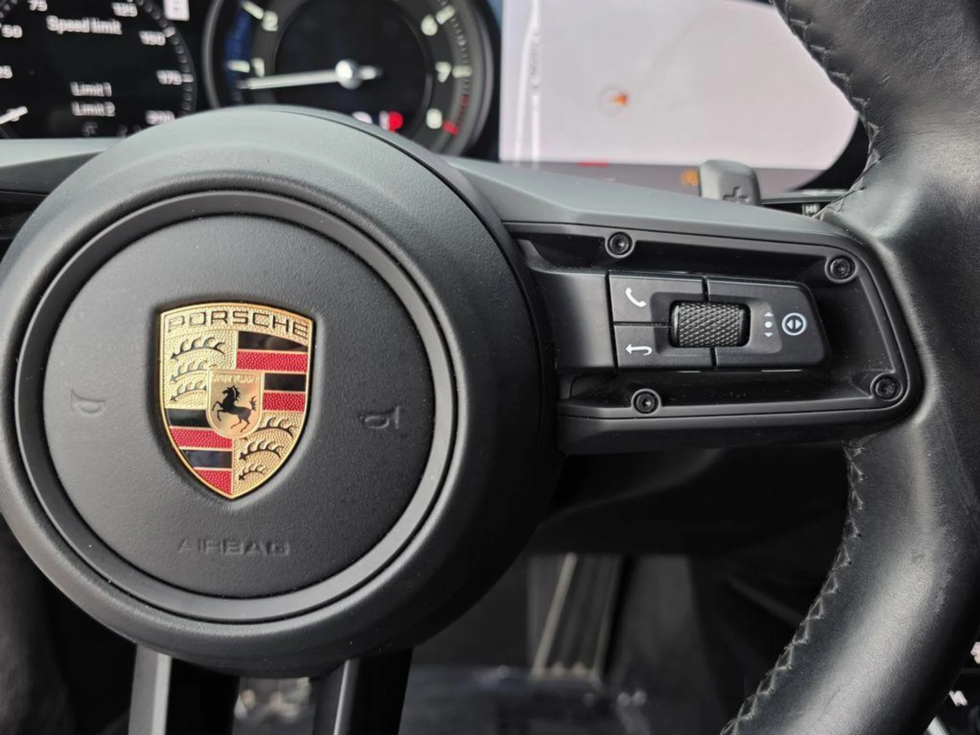 mph021_333426733_dsgtga_Myl_G_Me_Juzkue_Jng_CAH_Ej_Q_f923f52ce0