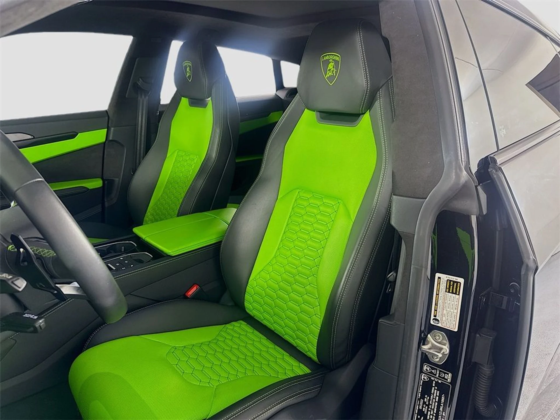 mph021_333880920_4aa030a40c11a4e620c50bf39d2b871a_73cbf32b21