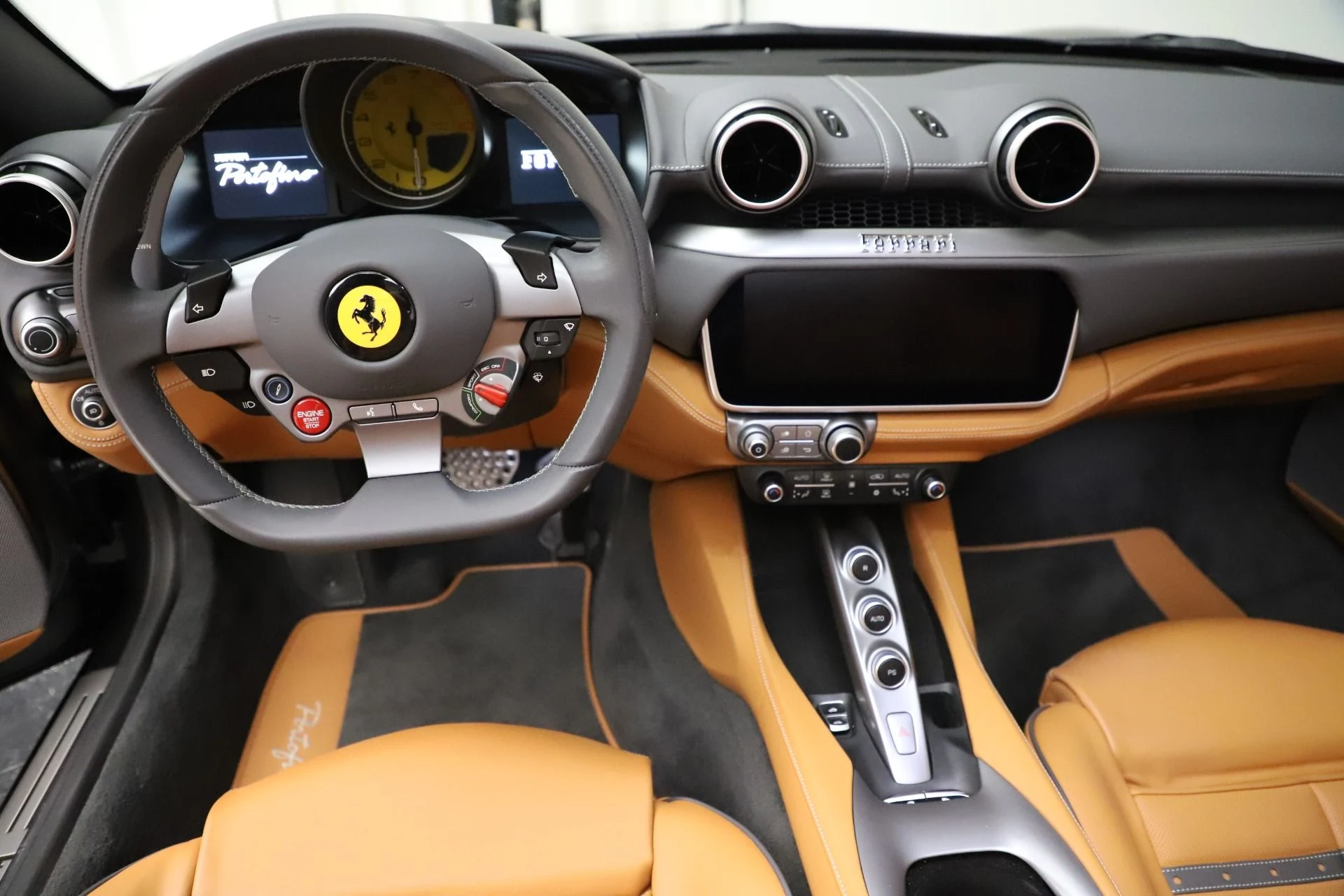 mph021_3346360192_Used_2020_Ferrari_Portofino_1785159287_af4957070e