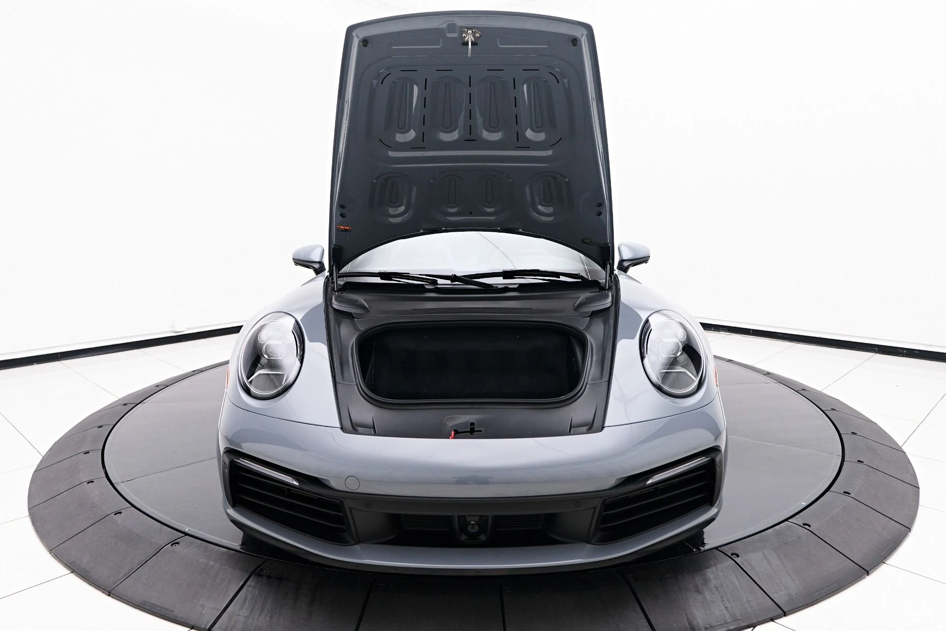 mph021_3349067795_Used_2023_Porsche_911_Targa_4_S_1757702835_d79e98837b