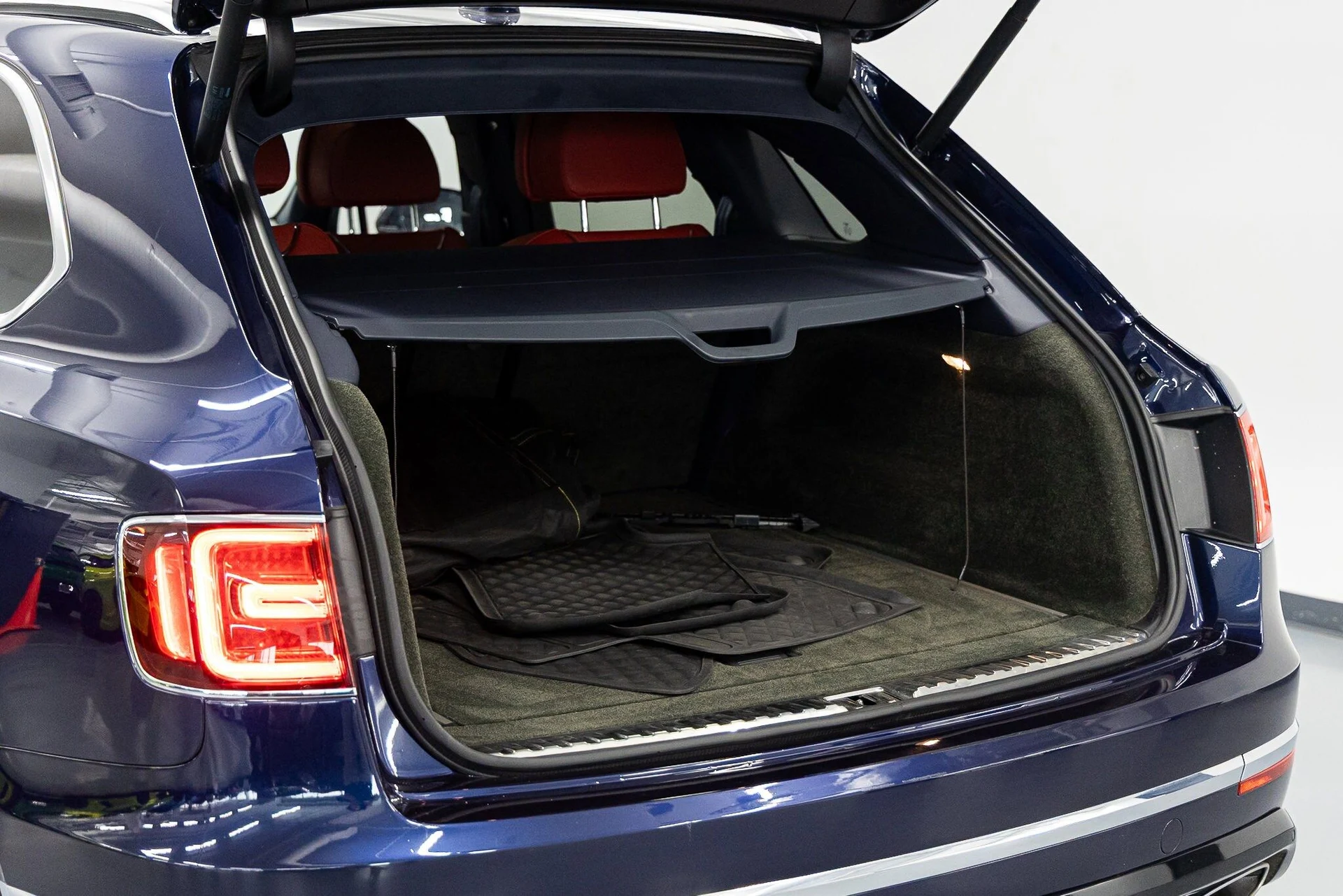 mph021_3353365731_14f6d1ae385d269fbe124e3a68ccd177x_e58eaef171