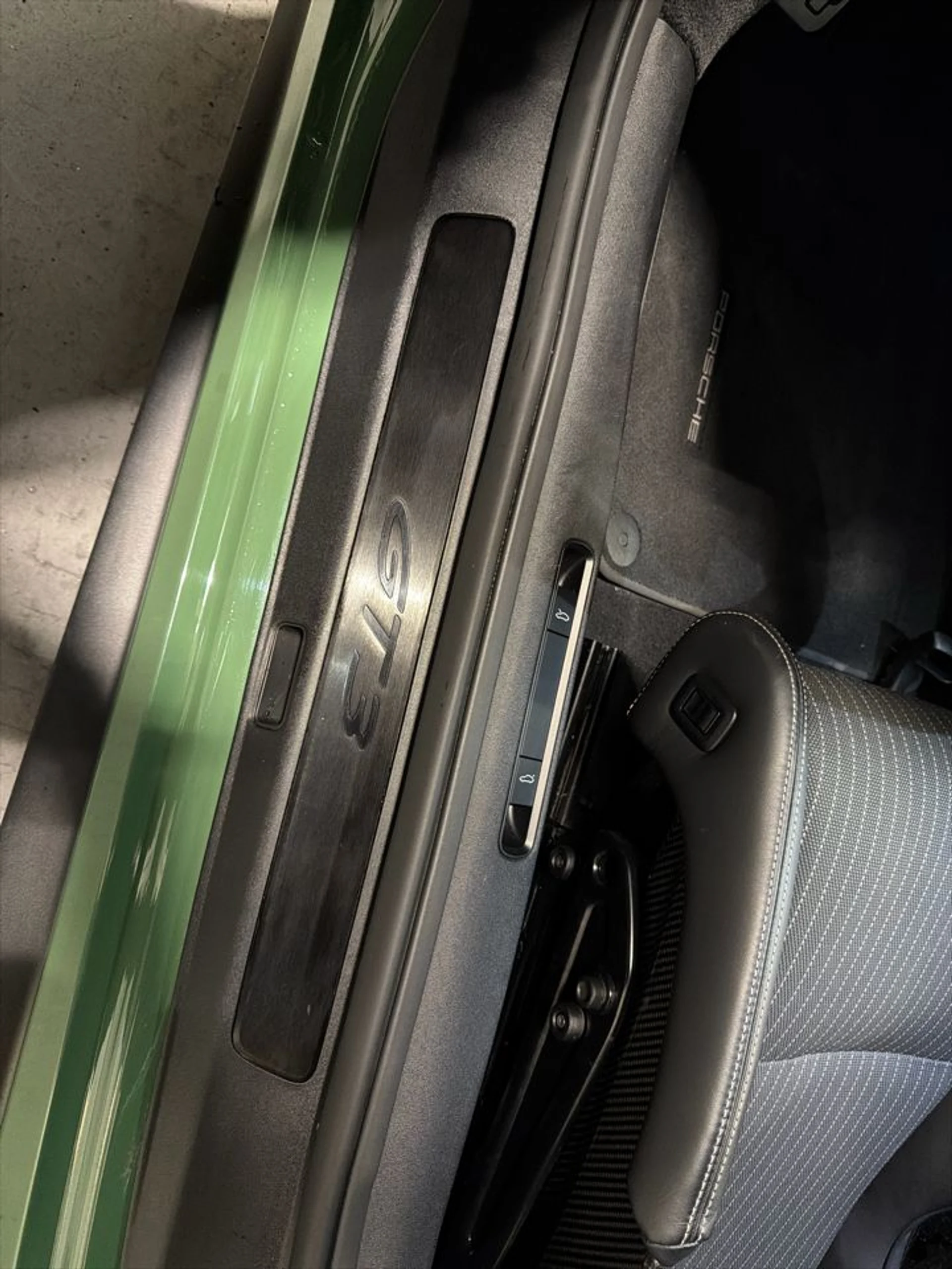 mph021_3354667403_639020956678587293_68b674ea81