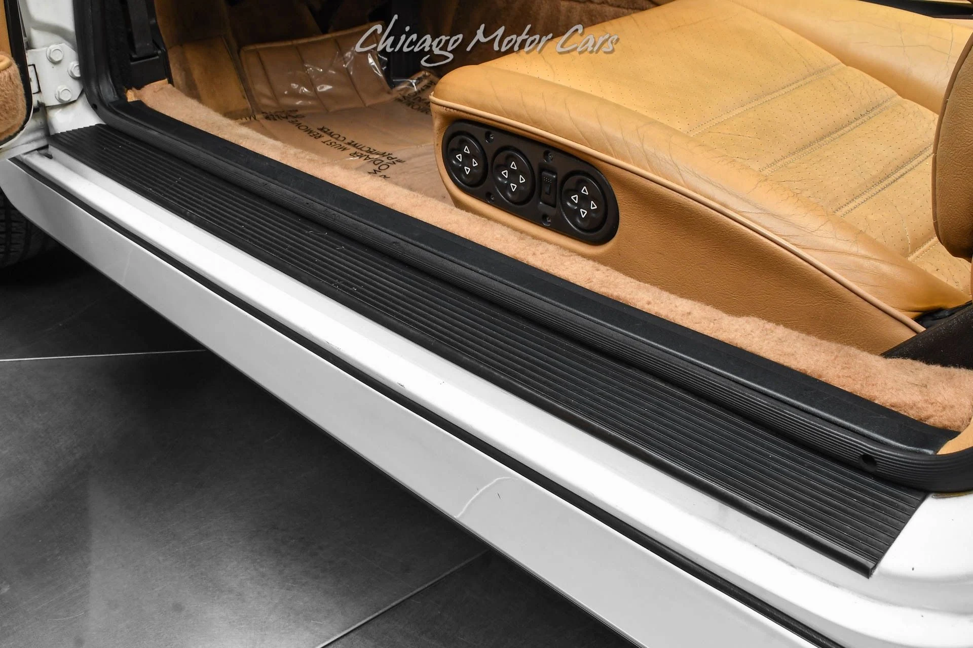 mph021_3358508815_13428_p22_l_a404ed178a