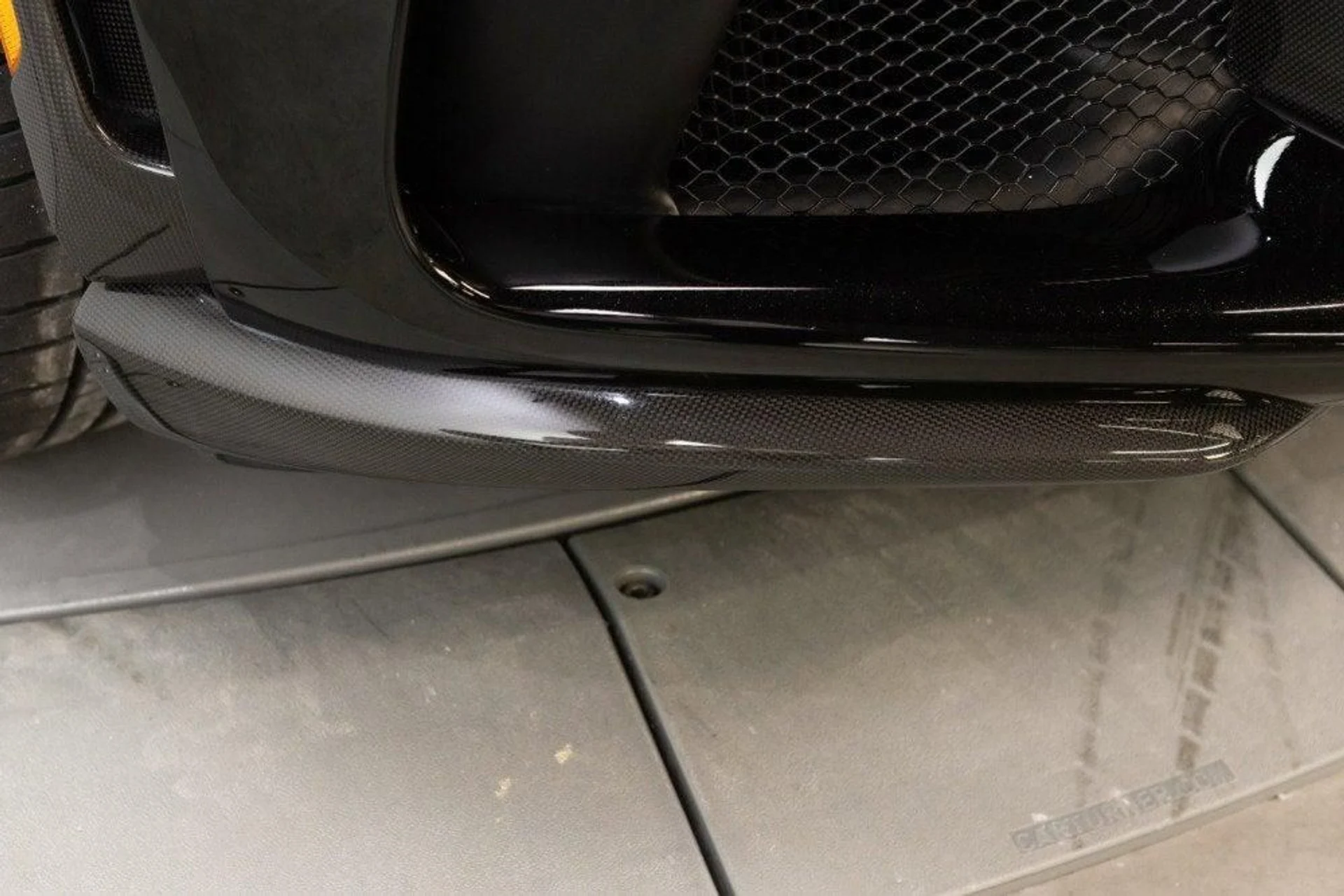 mph021_3362400520_Used_2025_Ferrari_Purosangue_1777382813_1a5a5d19ce