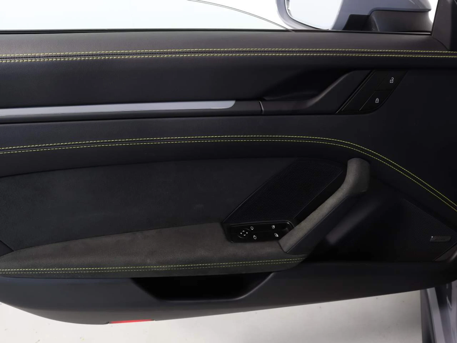 mph021_3362500023_11456788492698ca5c2a9f0c40c2597d_d95669a883