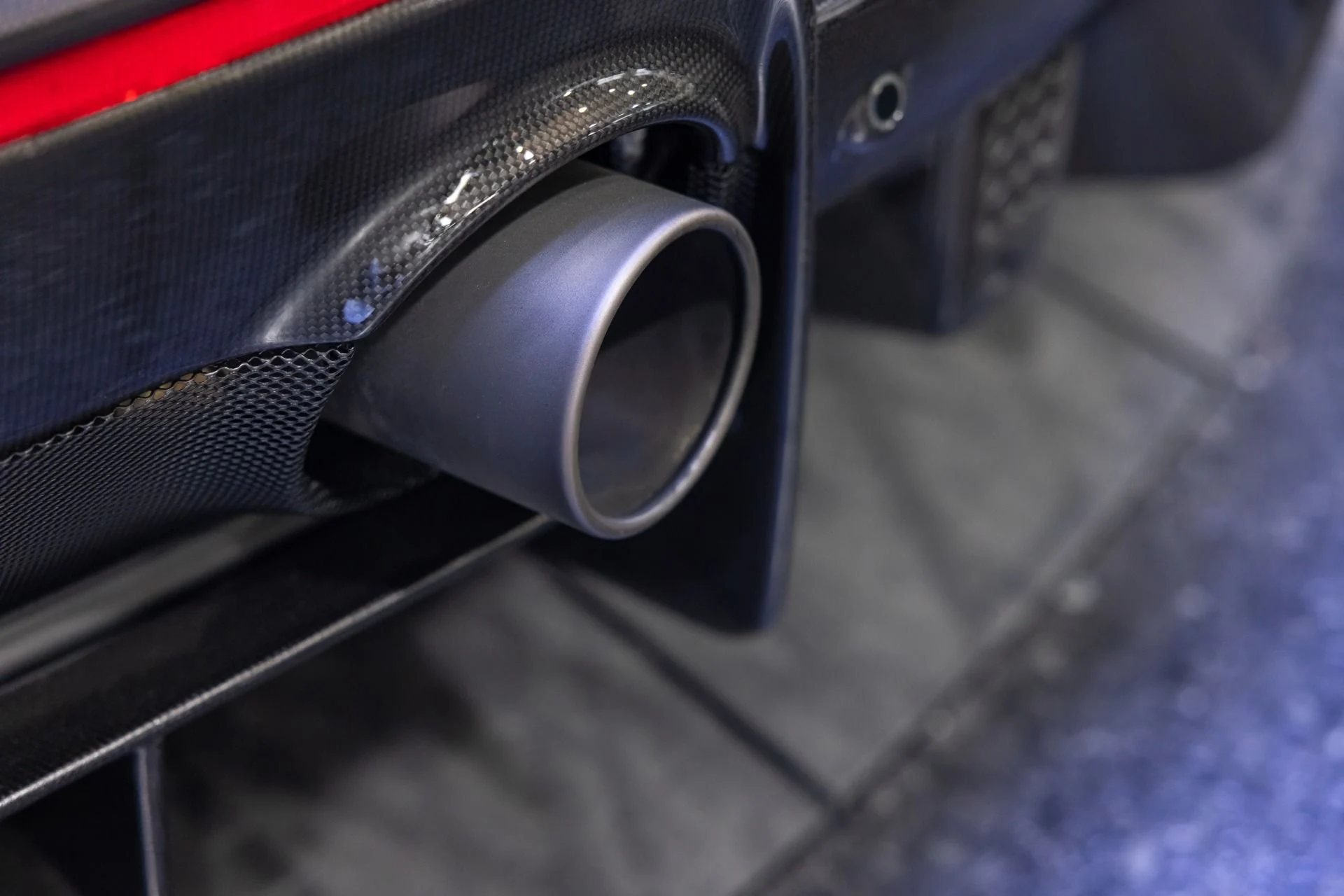 mph021_3362881191_Used_2019_Ferrari_488_Pista_1791487846_52a118967c