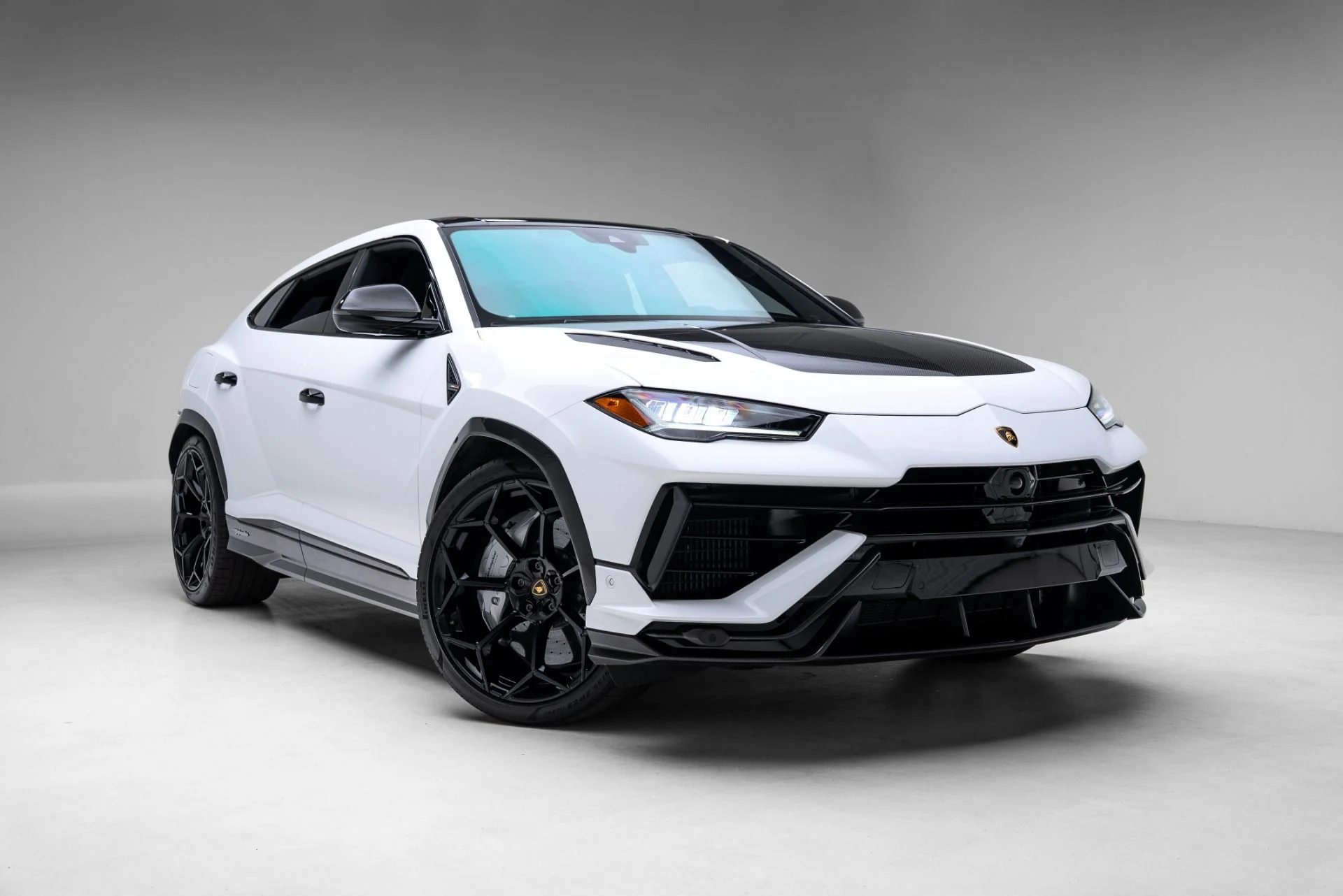 mph021_3363196622_Used_2024_Lamborghini_Urus_Performante_1775146757_cb647aee04