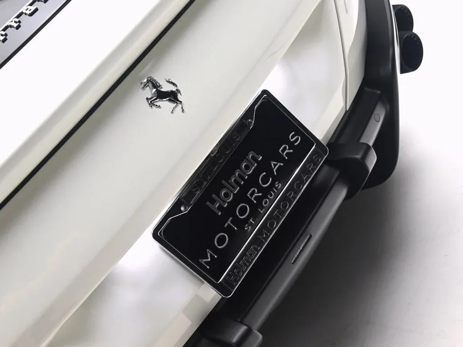 mph021_3365536698_38730cd91f49c5a7f7d4459d9cac2812_379212f234