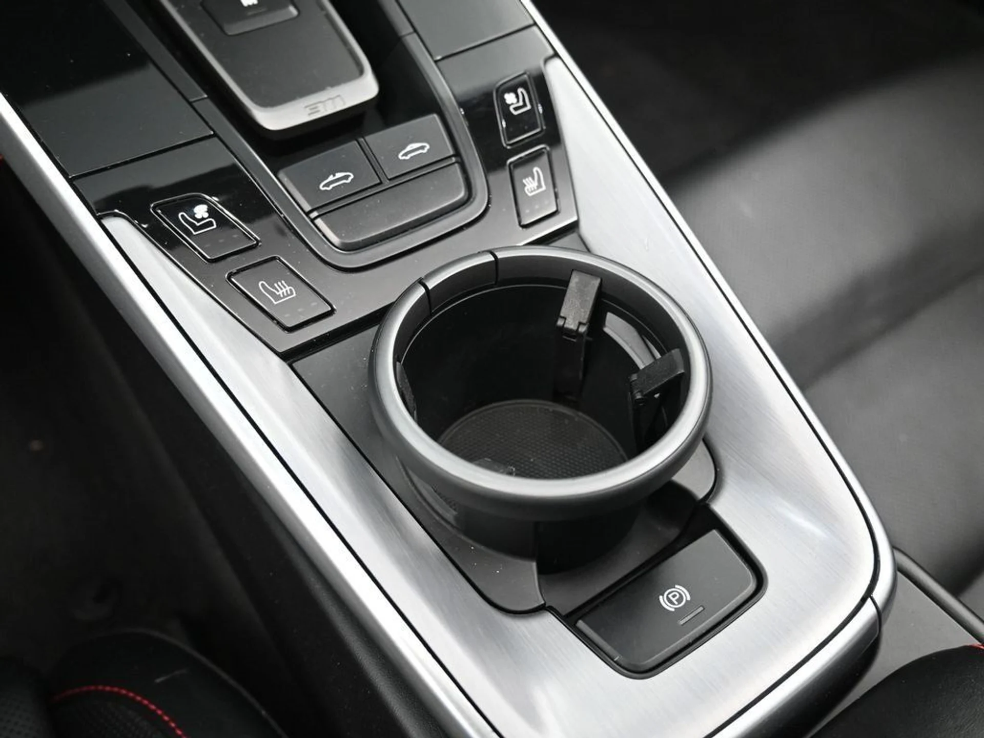 mph021_3365616512_733f9d3990157cf3058f93e02ce8bb84_6c35f5f832