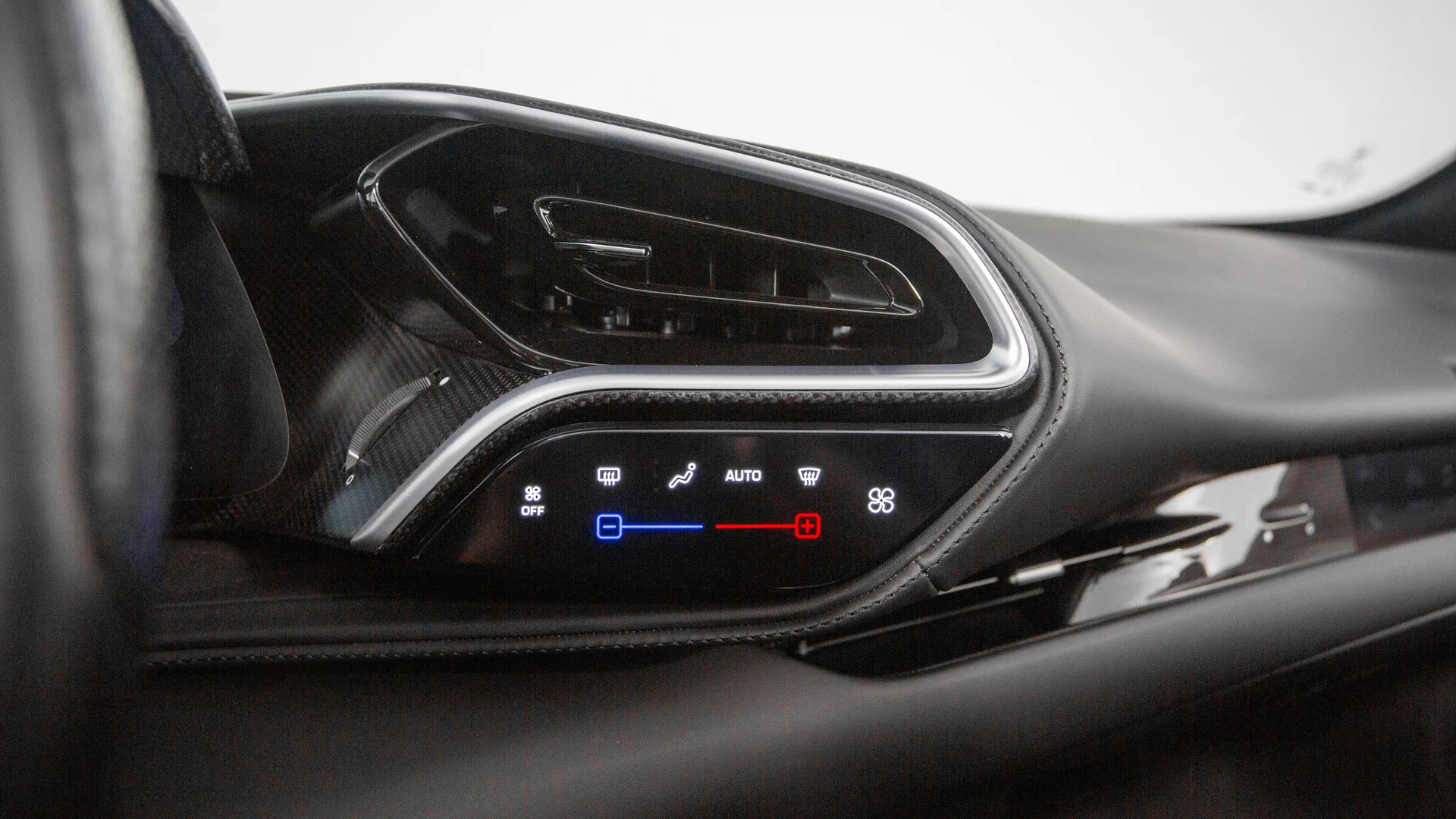 mph021_3366992286_6db35492a1b44db7a4182f3d667fb6db_d8243de2ab