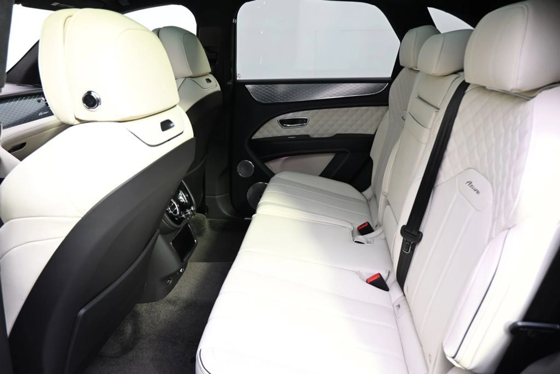 mph021_3368421827_9e4e76854c184a25bca8932597280287_2b7147406f