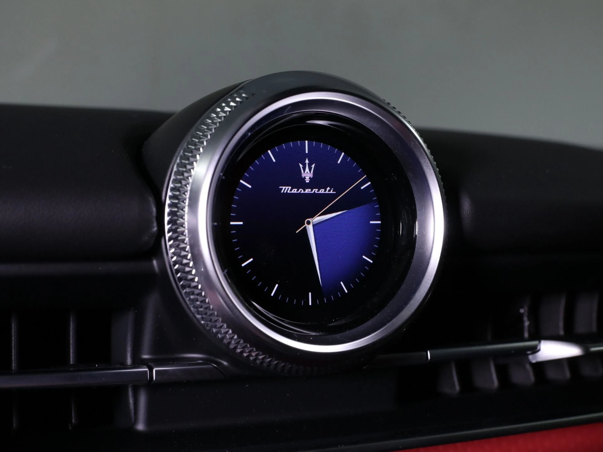 mph021_337136110_New_2025_Maserati_Grecale_Modena_1768457939_a65b0e076a