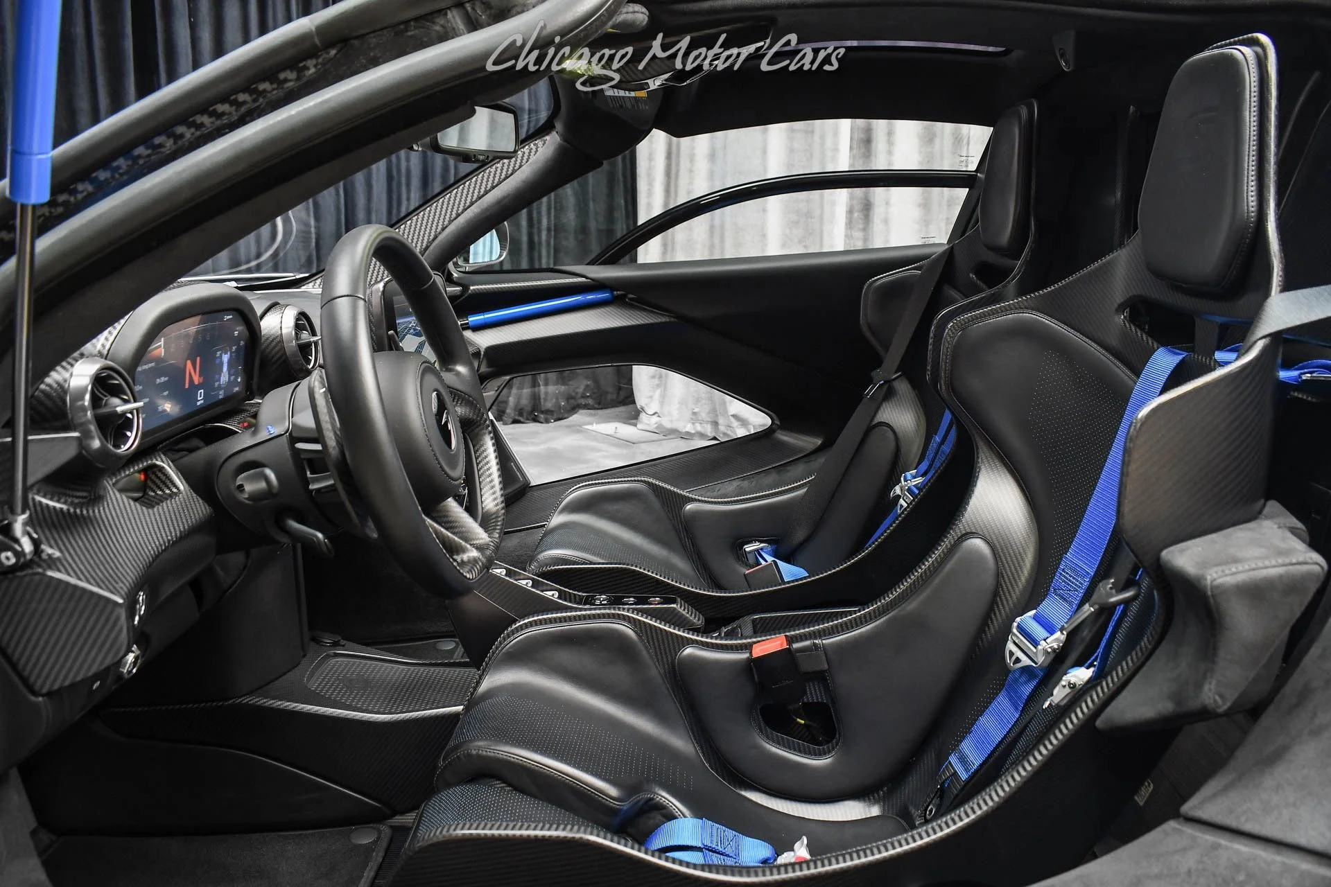 mph021_3373981492_12200_p22_l_a760c835e2