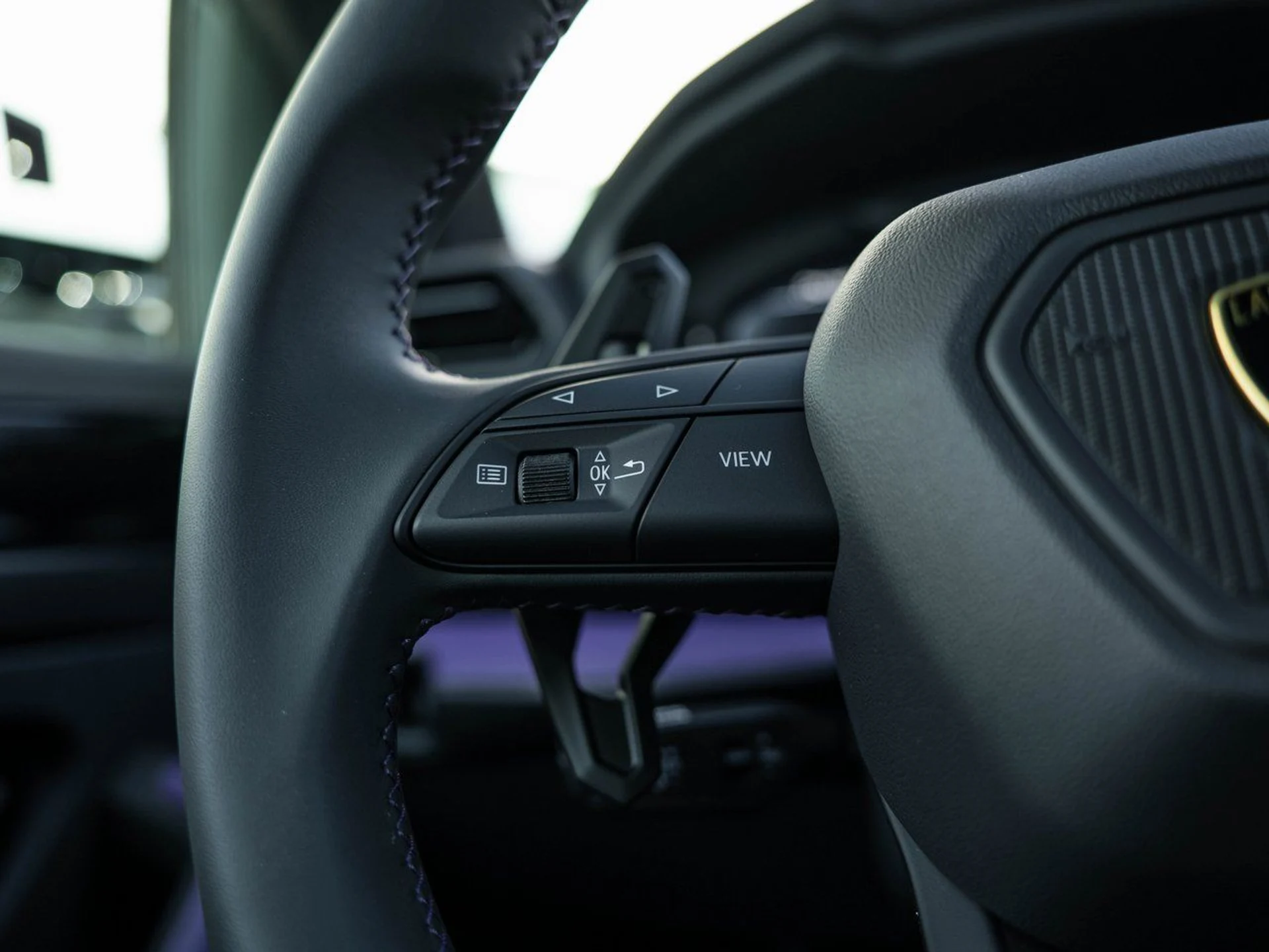 mph021_3374356814_3d1f4bba462b2b381d7632e60f62912fx_93b74b6471