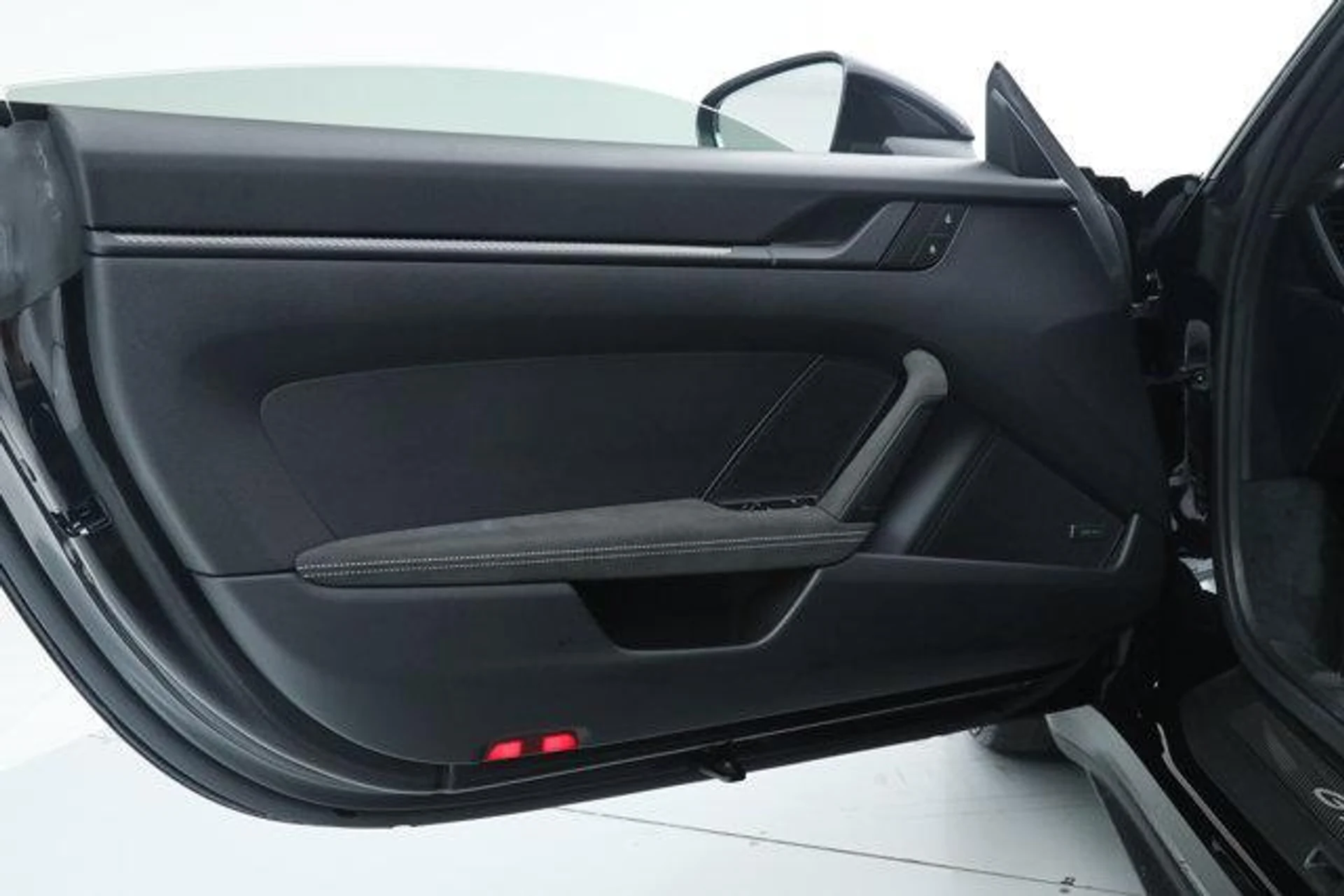 mph021_3389352244_v_Jnwne4u_2_Og_EN_1_H_Aovy_FMND_75o_54dfabf12f