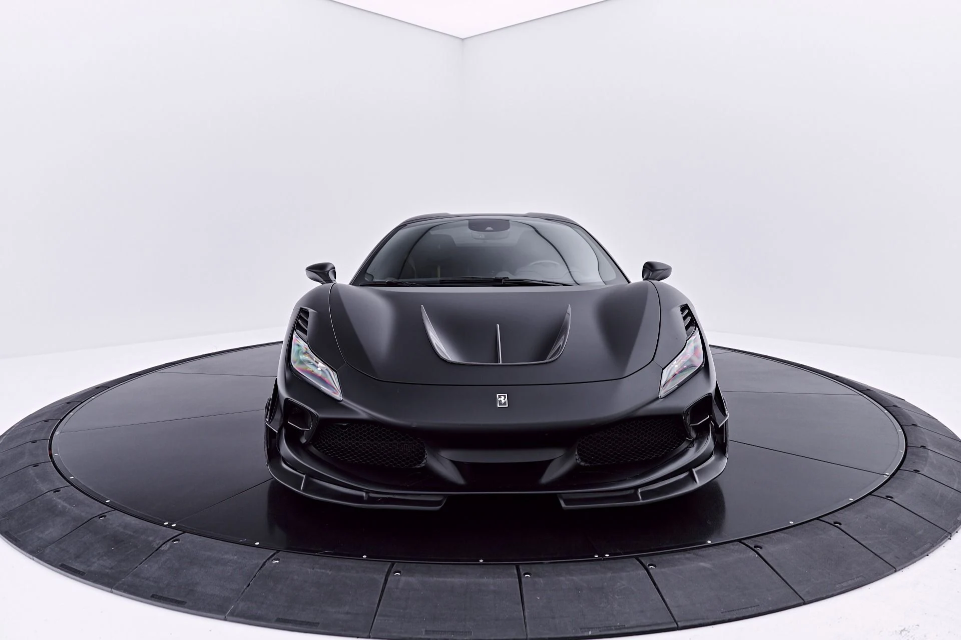 mph021_3391331629_Used_2023_Ferrari_F8_Spider_Base_1783649097_a76f6da6c2