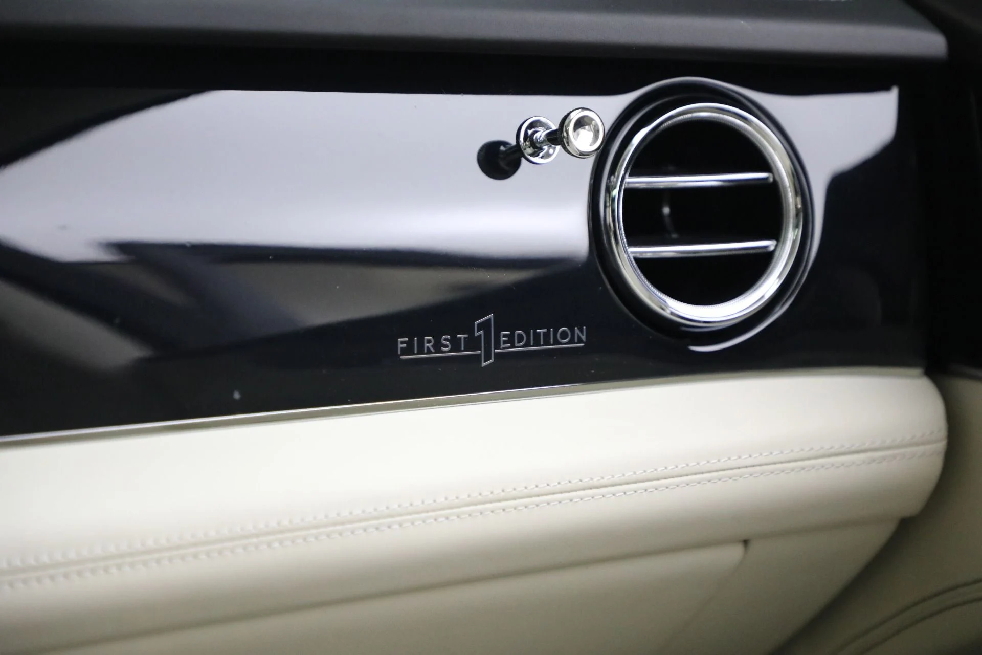 mph021_3394645710_Used_2021_Bentley_Bentayga_First_Edition_V8_b04cbc410d