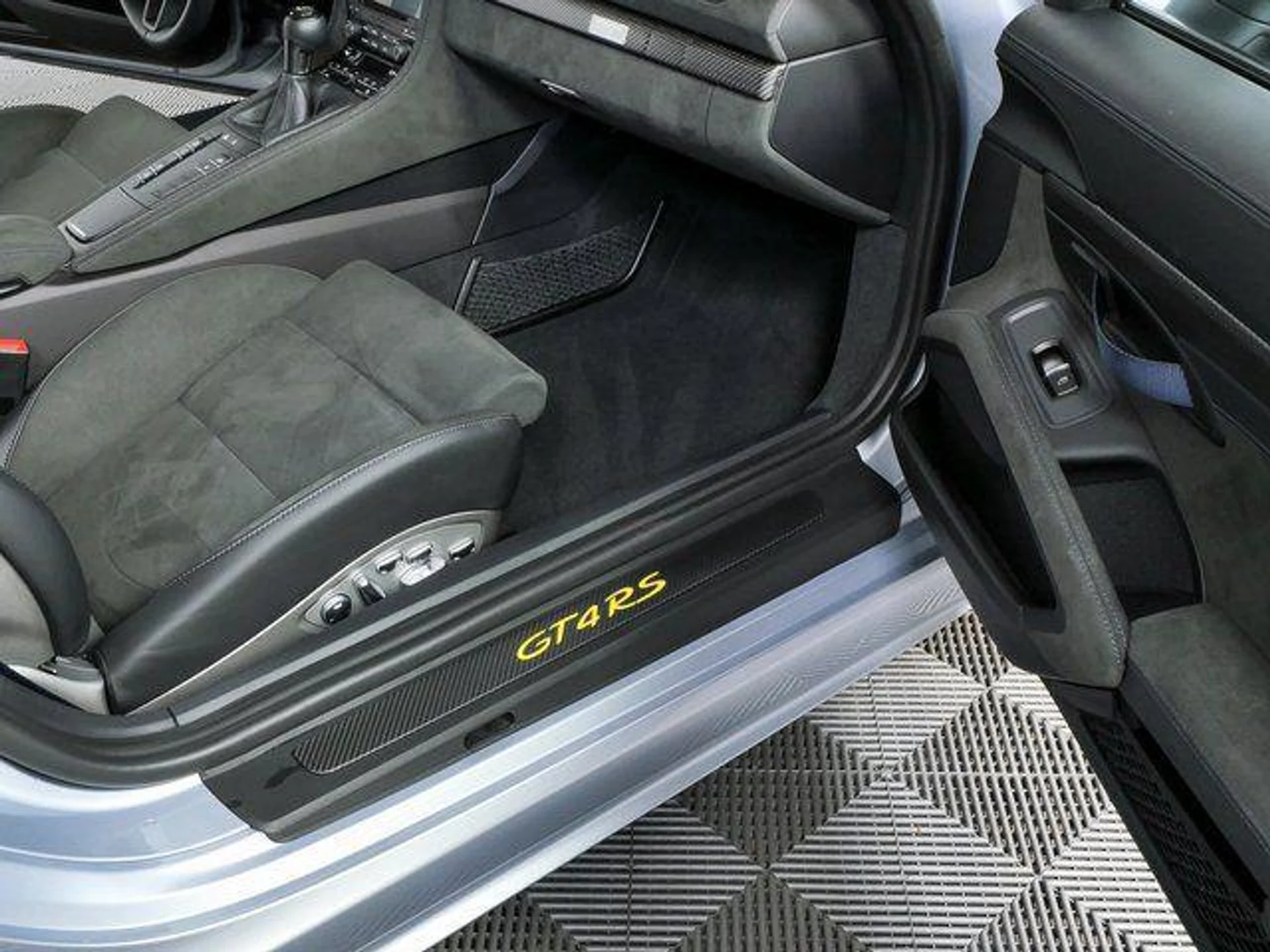 mph021_3395462585_n_NO_Esjd_Tk_Gc_HHBLU_Ilo_Mest_Y_w_9867770224