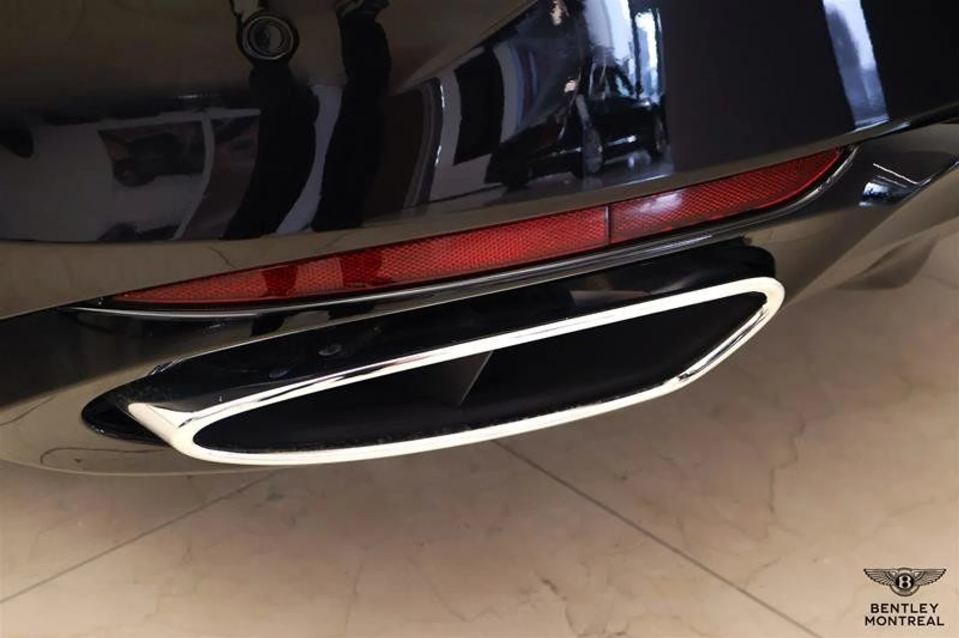 mph021_3396774780_37503925_09638_rq3zagag_994a4bc29a